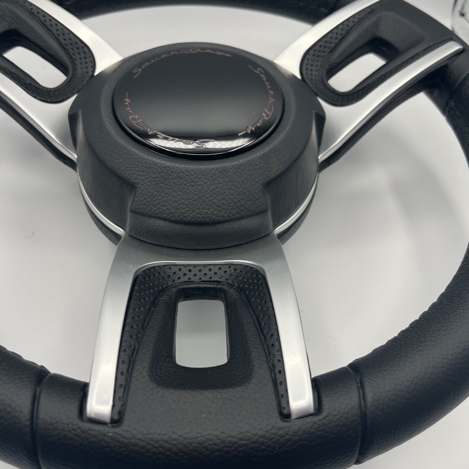 Gussi Italia Black Model 702 Steering Wheel | SouthBay Boats