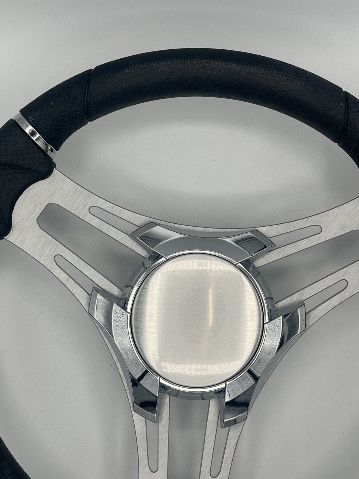 Verona Boat Steering Wheel Gray Brushed Aluminum Spokes