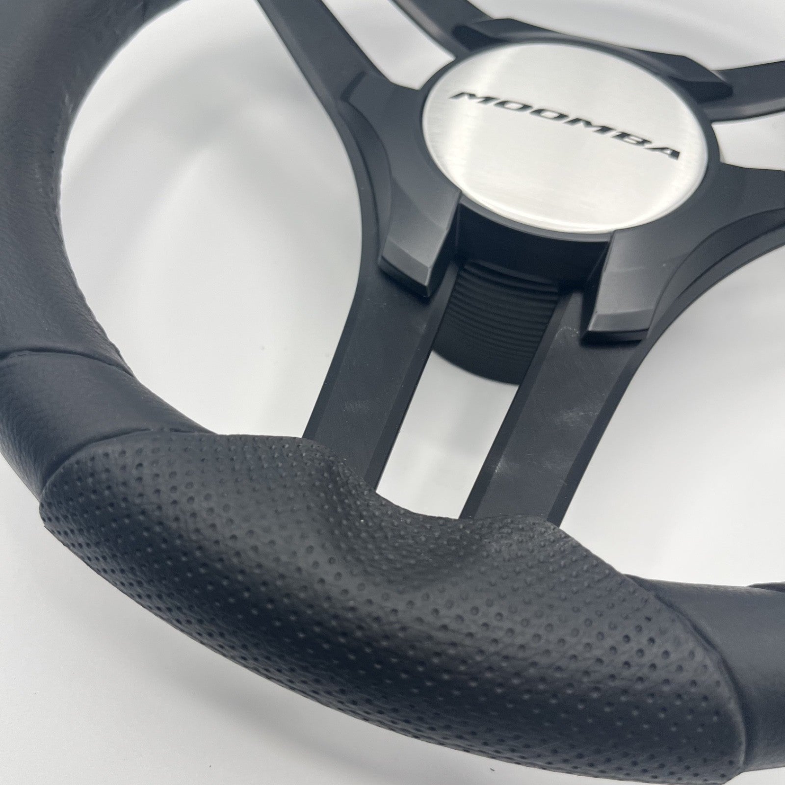 Molinara Marine Steering Wheel Black Brushed Alum Spokes | Moomba