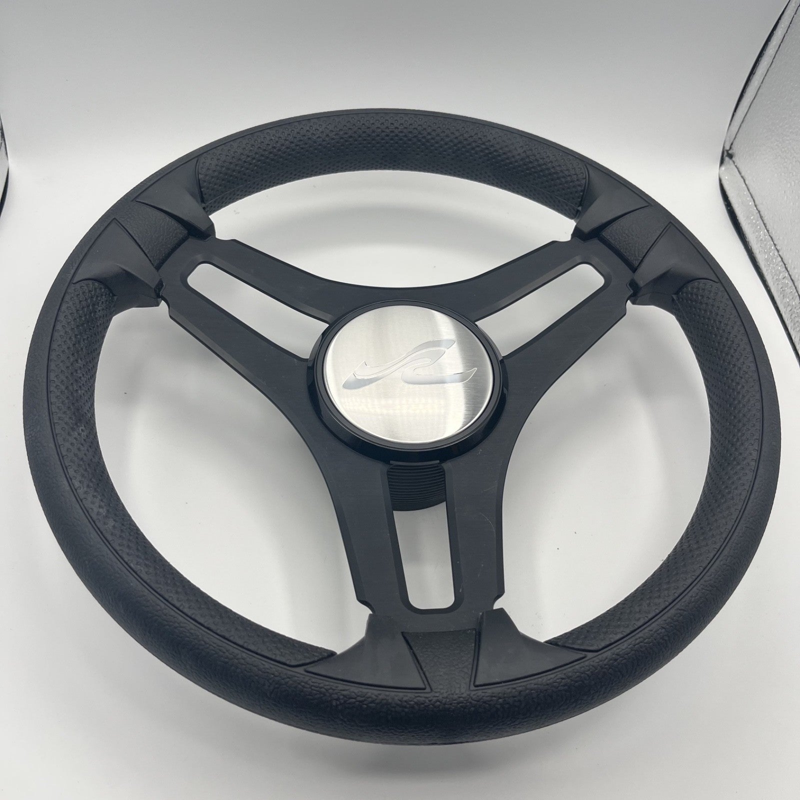 Gussi Italia Marine Steering Wheel Black Brush Metal Spokes | Sea Ray