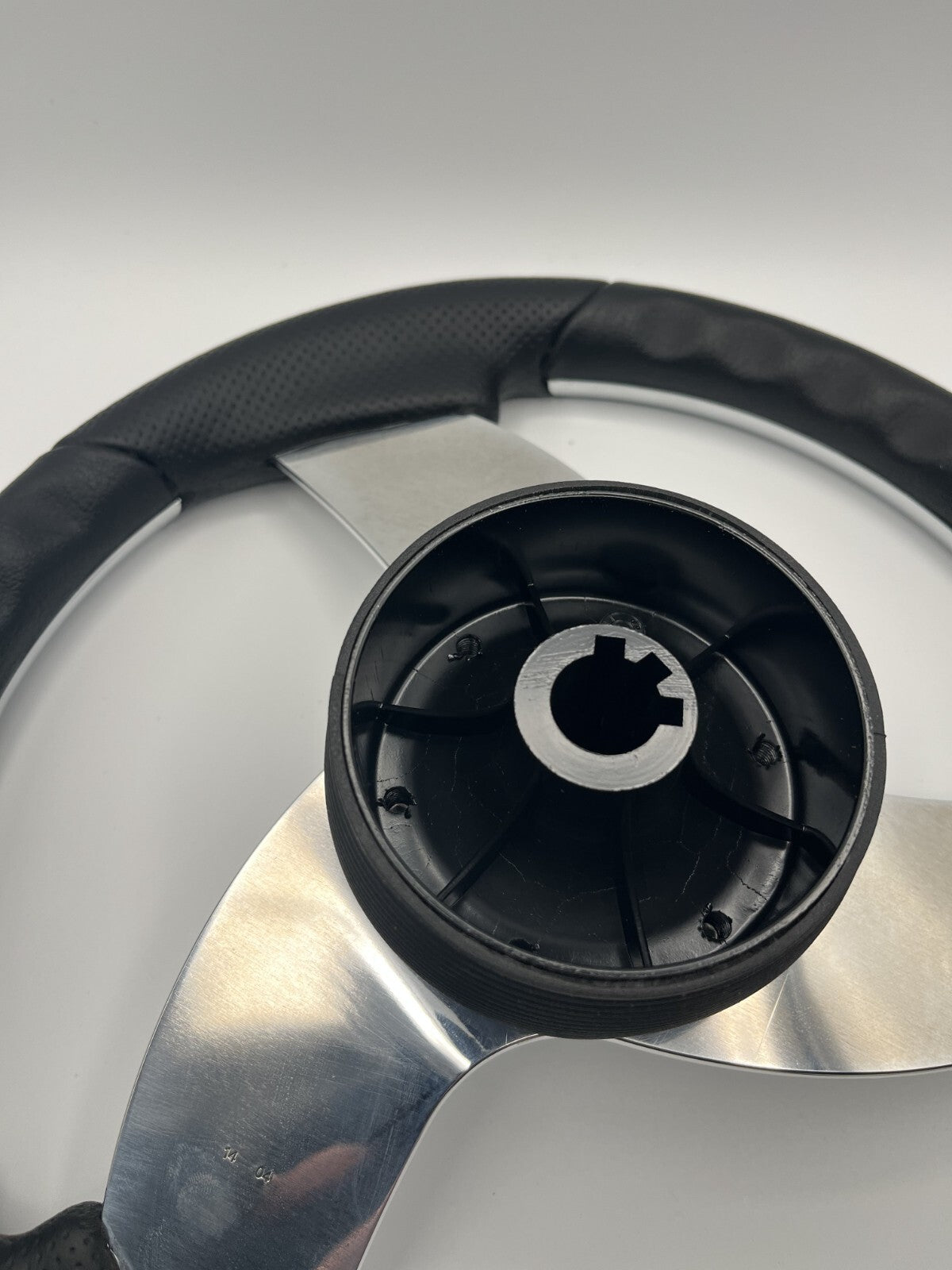 Model M533 Boat Steering Wheel Polished Aluminum Spokes | Gussi Italia