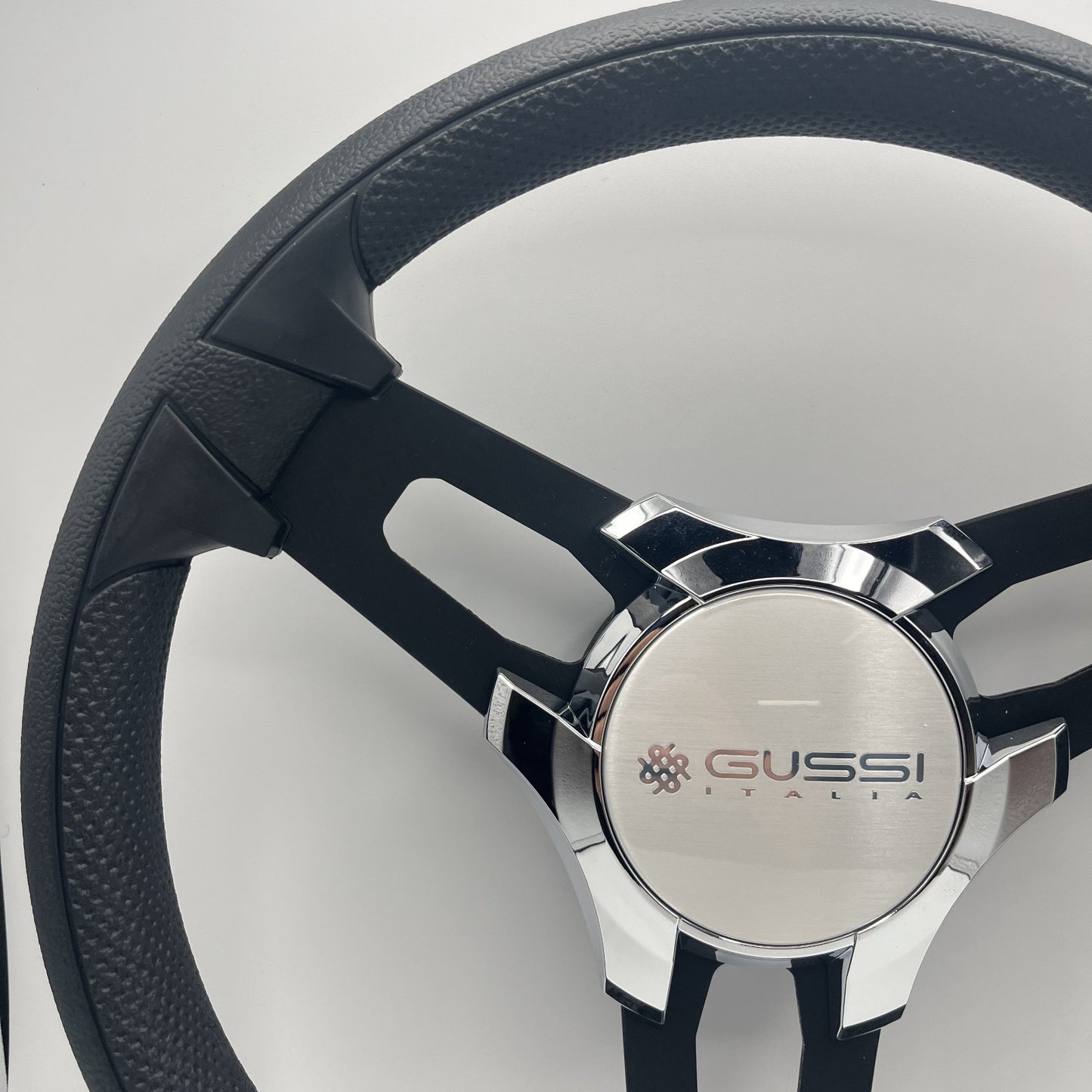 Gussi Italia Boat Model 15 Steering Wheel Black Brushed Alum Spokes | Gussi