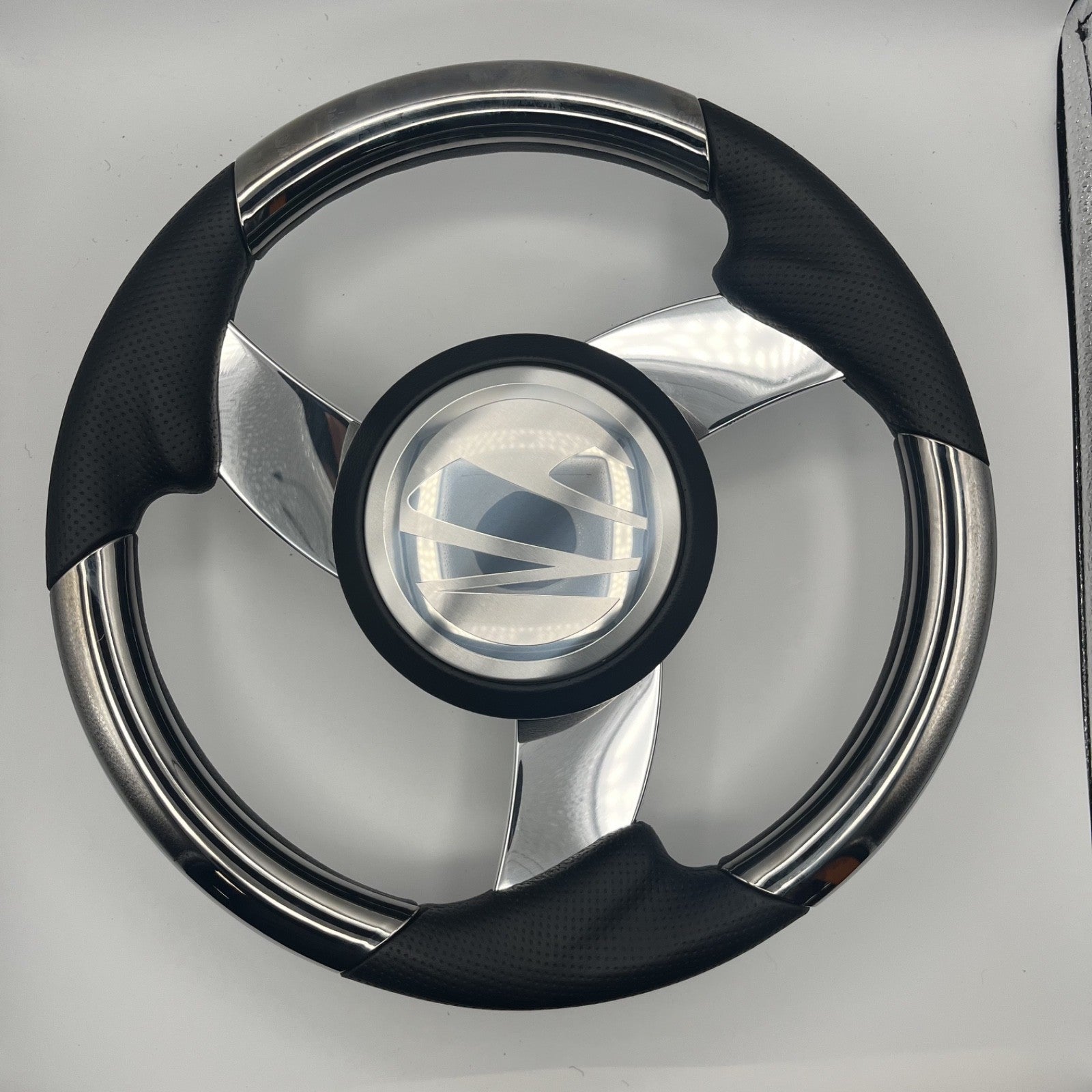Model M533 Boat Steering Wheel Polished Aluminum Spoke | Tige