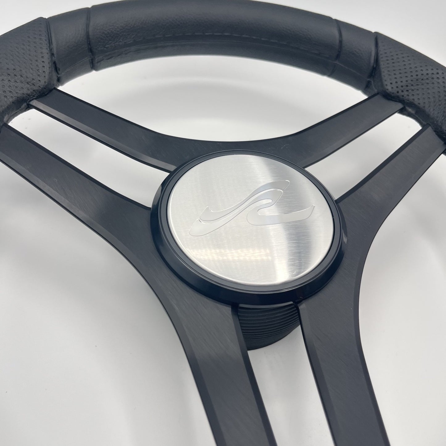 Molinara Marine Steering Wheel Black Brushed Alum Spokes | SeaRay Boats