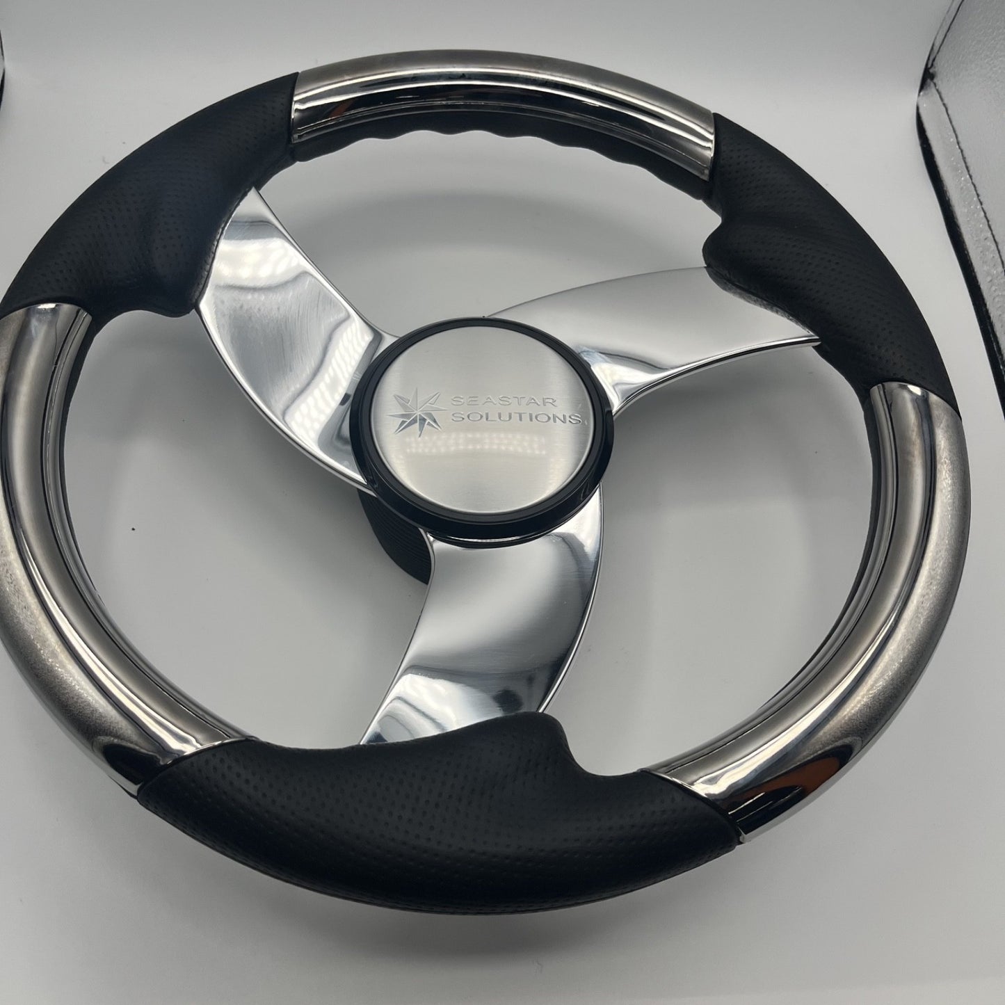 Model M533 Boat Steering Wheel Polished Alum Spoke | Seastar