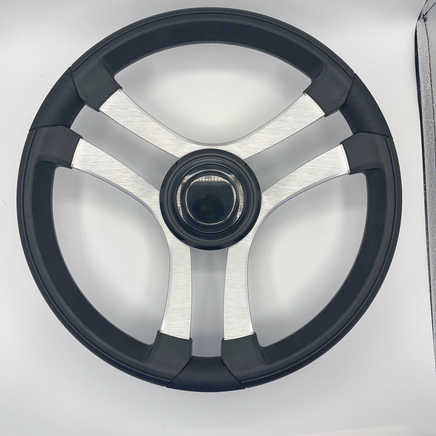 Benaco Boat Steering Wheel Brushed Aluminum Spokes | LG Black Snap-in