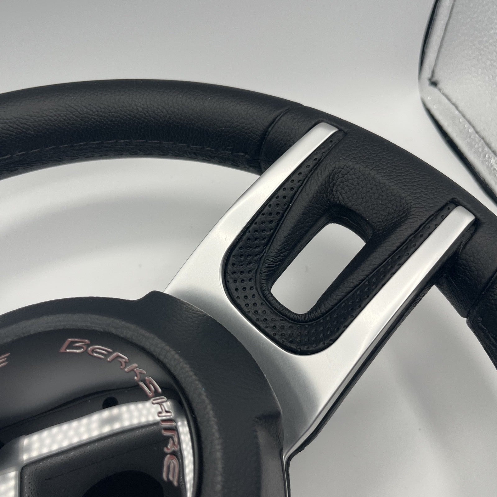 Gussi Italia Black Model 702 Steering Wheel | Berkshire Boat