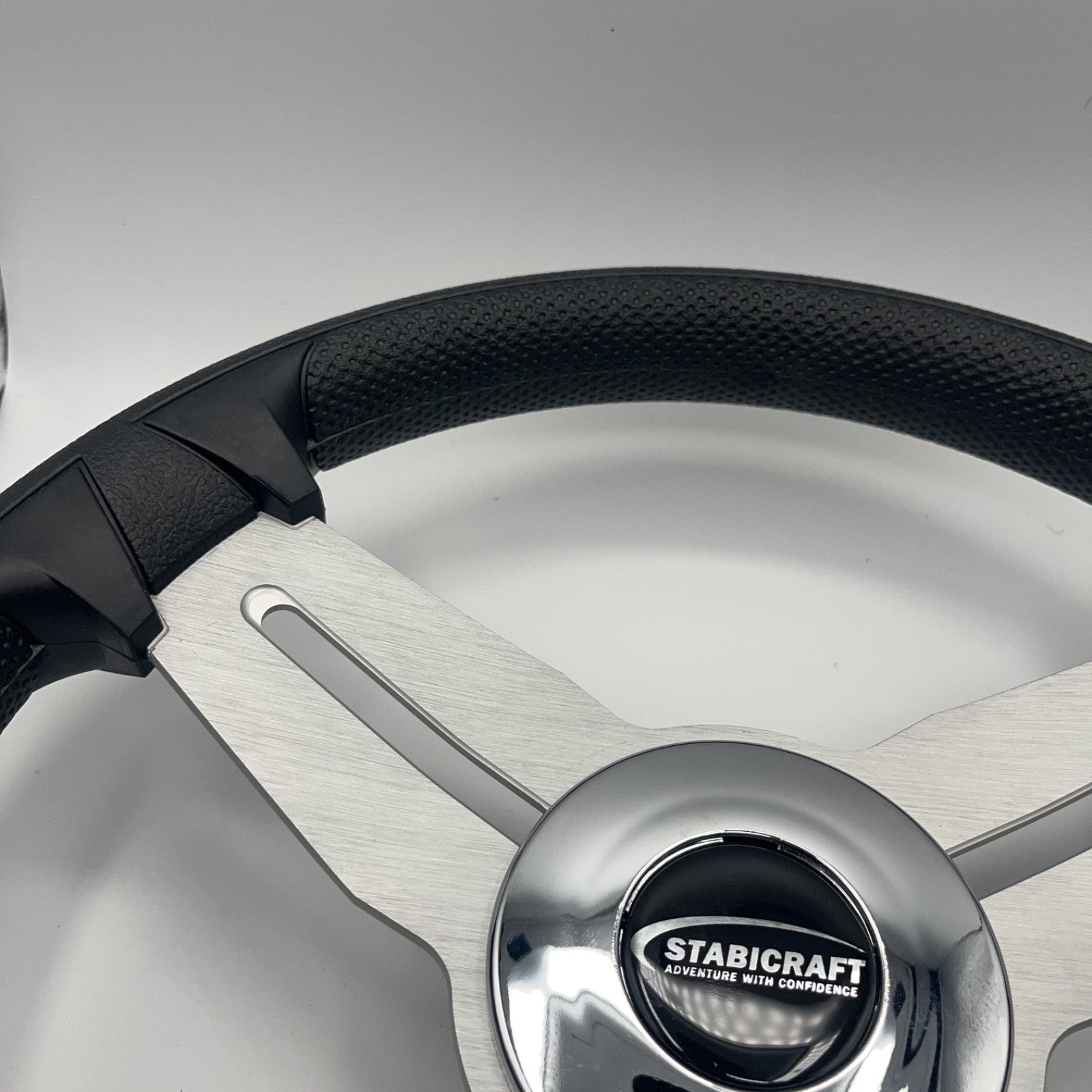 Model 15A Marine Steering Wheel Brushed Alum Spokes | Stabicraft Cap