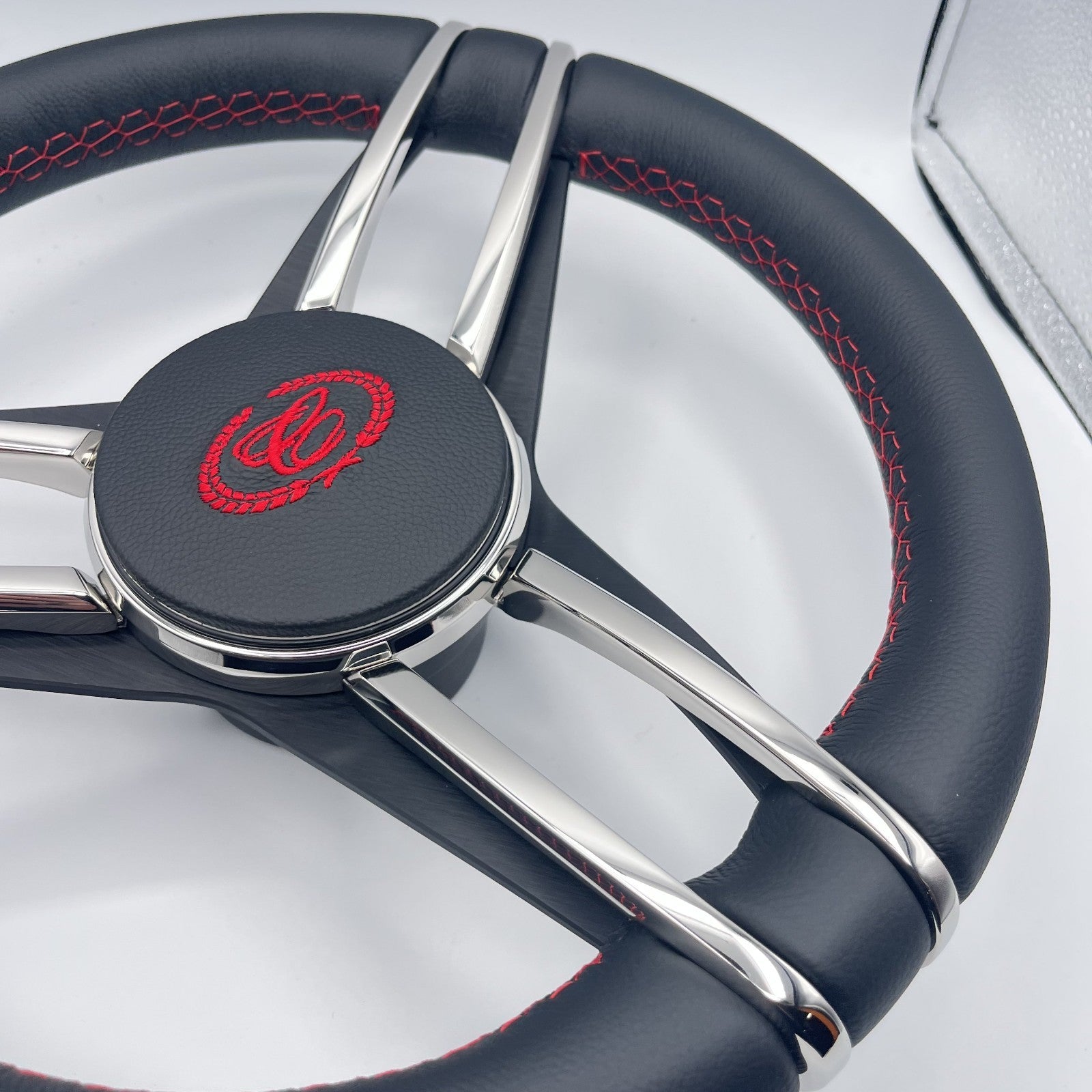 Cobalt Boat Steering Wheel Stainless Steel Spoke Leather Rim | Cobalt Boats Logo