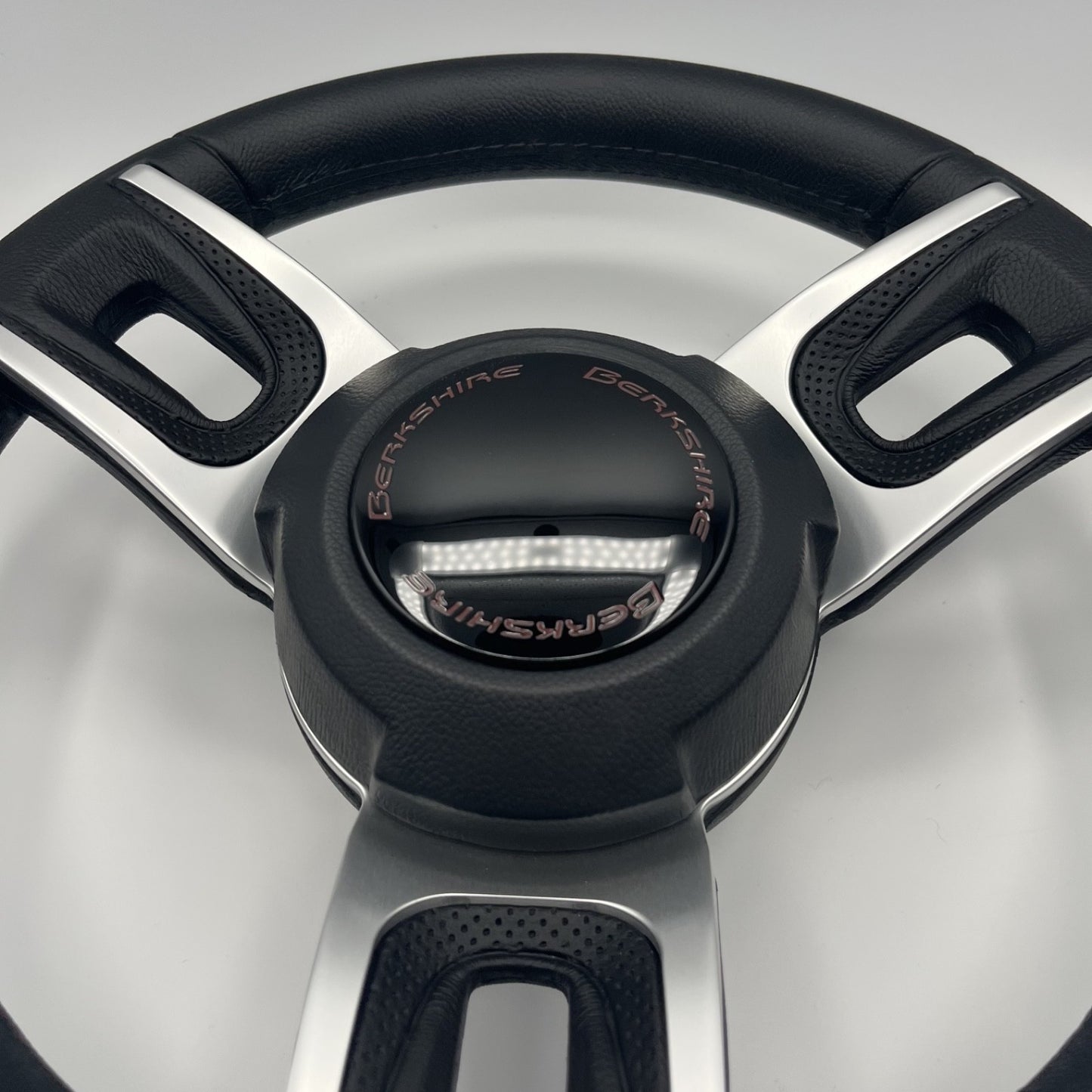 Gussi Italia Black Model 702 Steering Wheel | Berkshire Boat