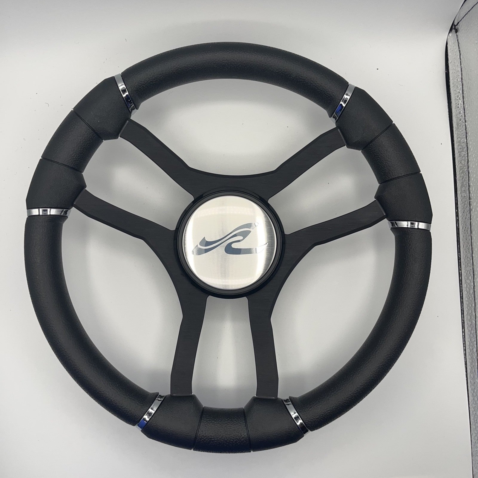 Malera Boat Steering Wheel Black Aluminum Spokes | SeaRay Boats