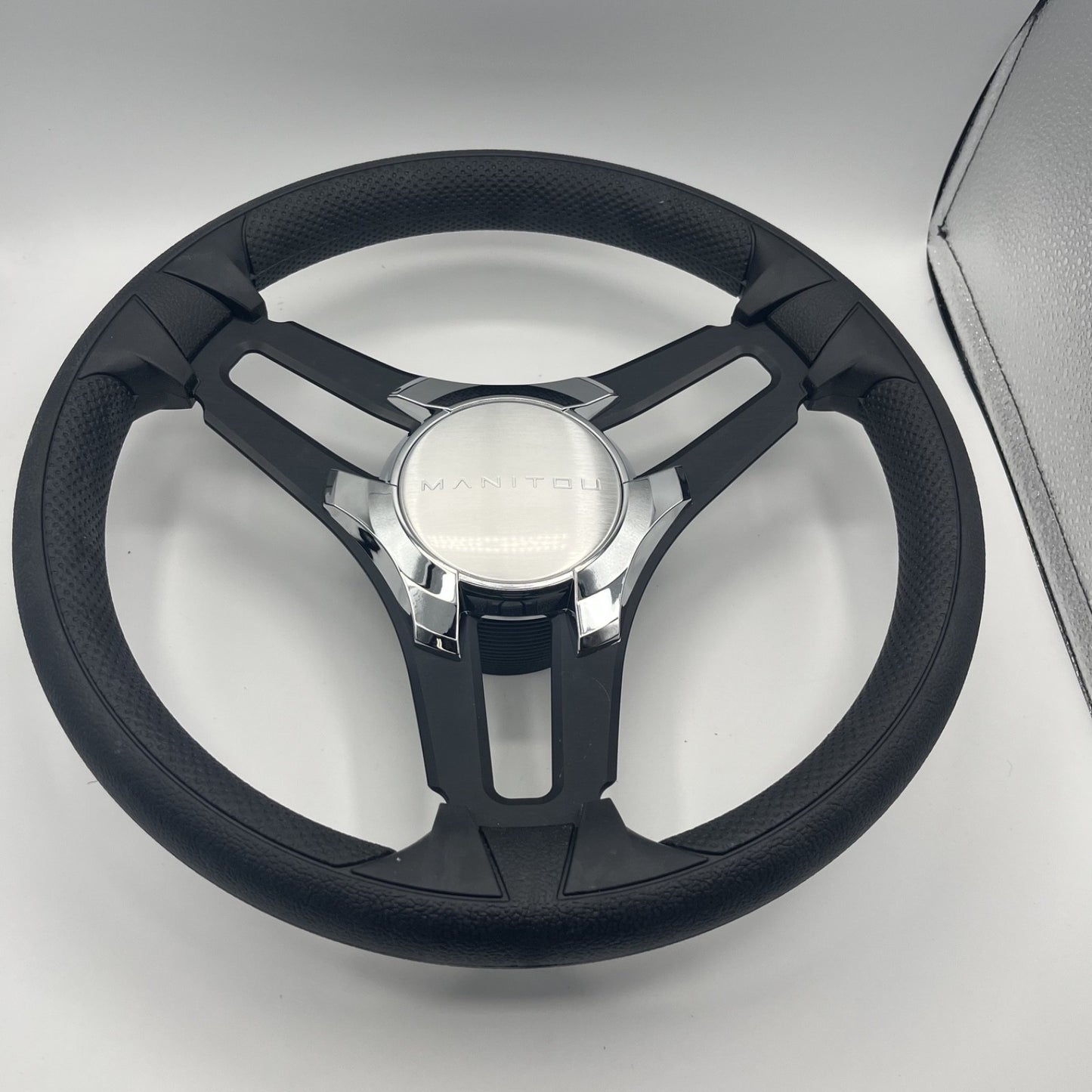 Gussi Italia Marine Steering Wheel Black Brush Metal Spokes | Manitou