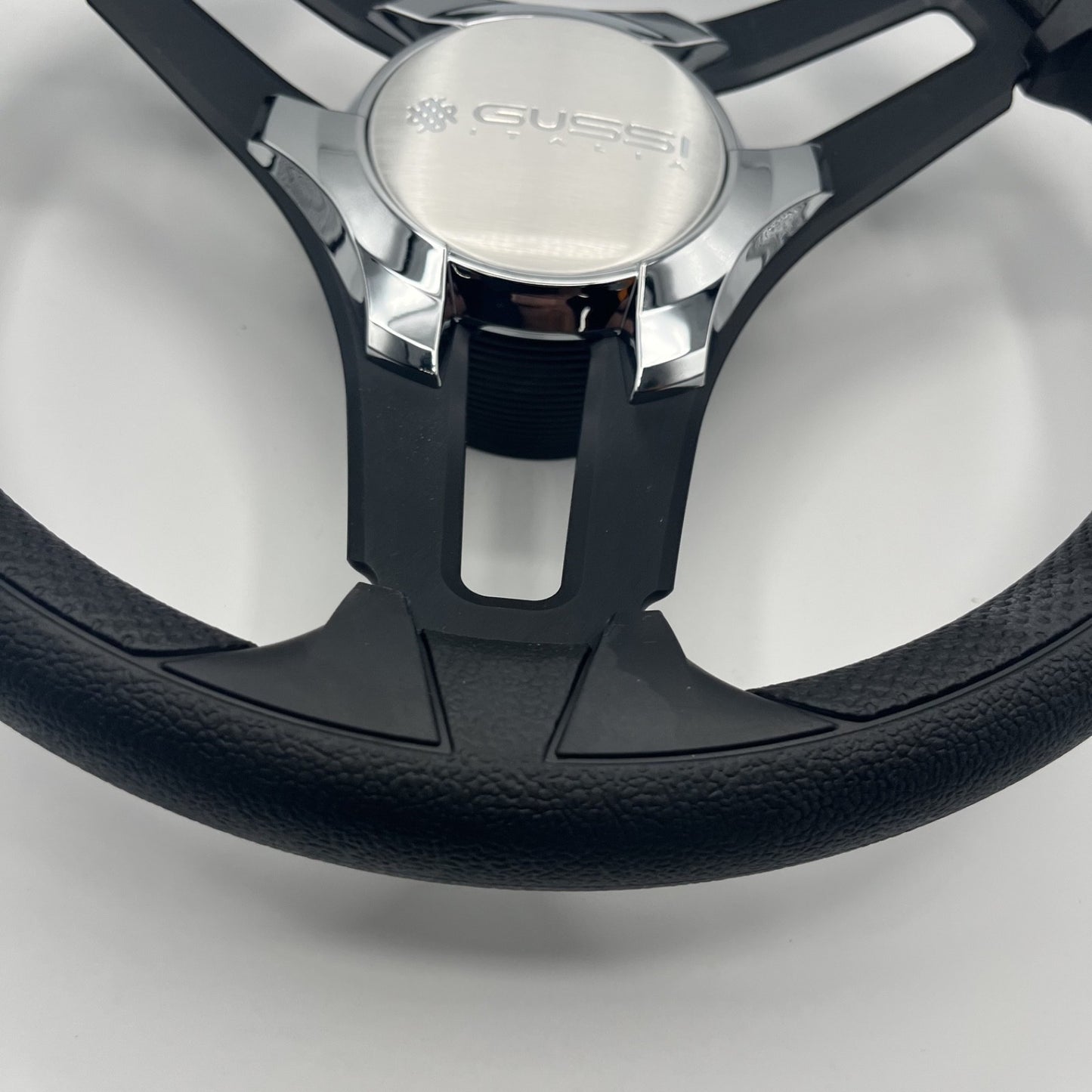 Gussi Italia Marine Steering Wheel Black Brush Metal Spokes | Gussi Logo