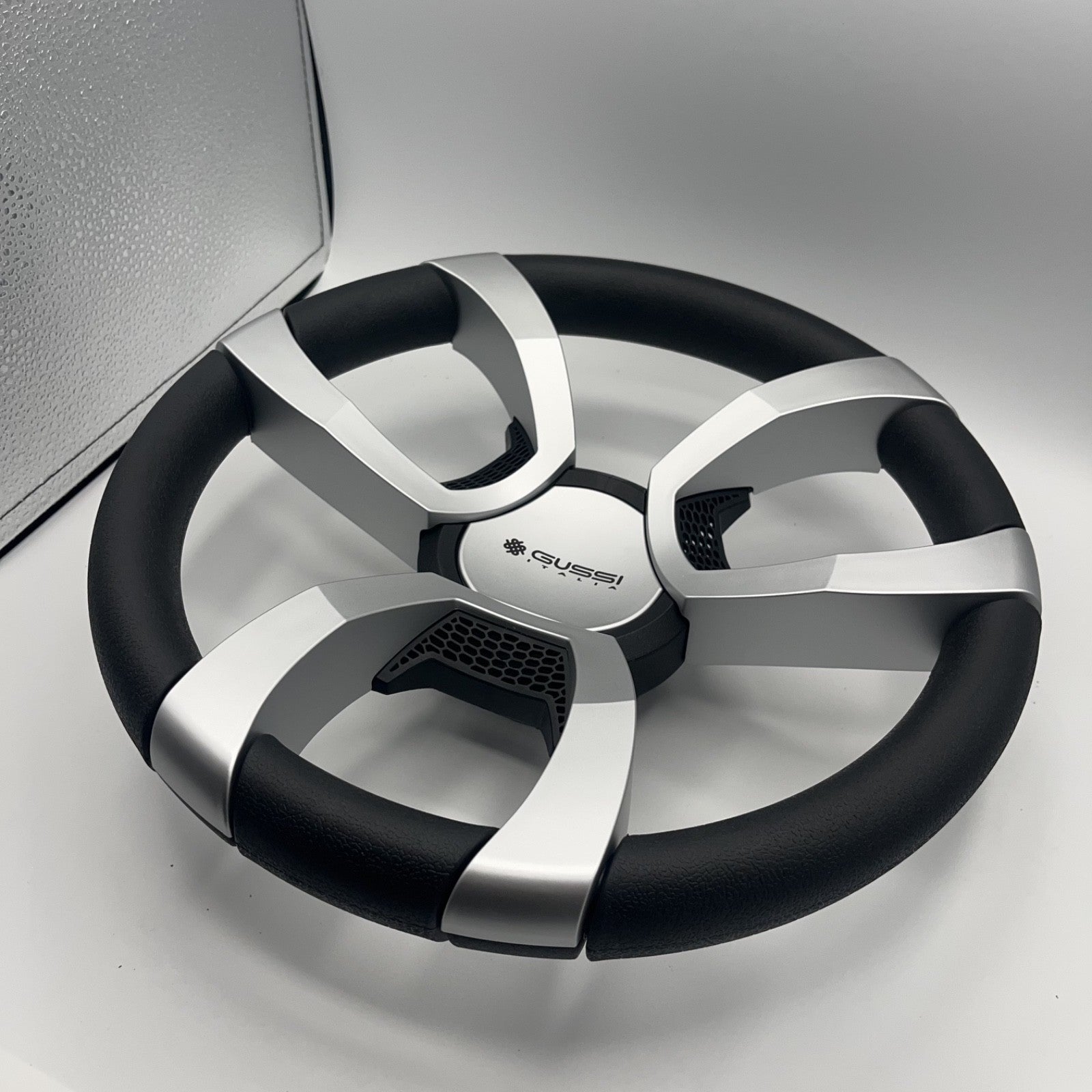 La Corte Boat Steering Wheel Silver Inserts | Gussi Italia Logo