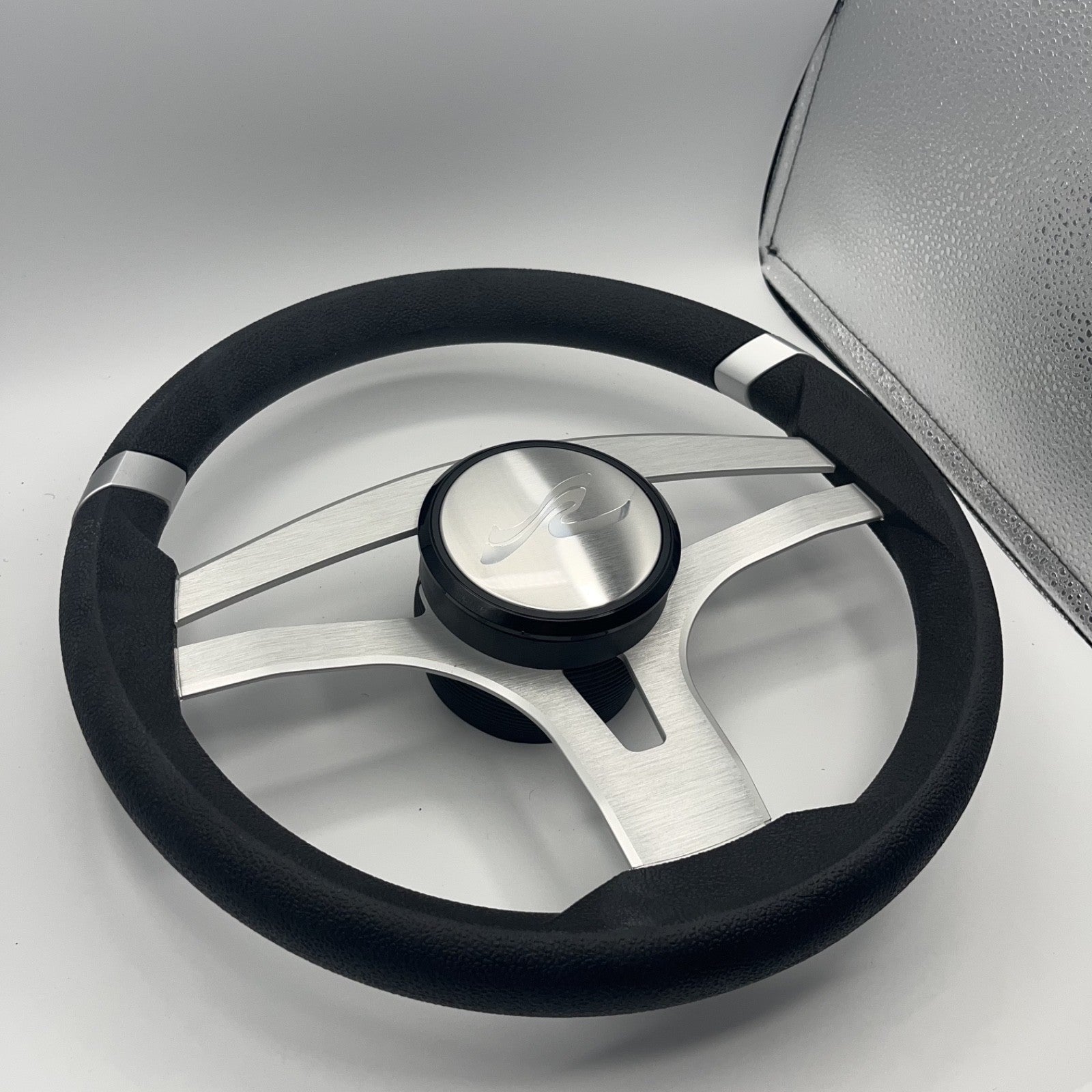 Badia Boat Steering Wheel Brushed Aluminum Spokes | SeaRay Boats