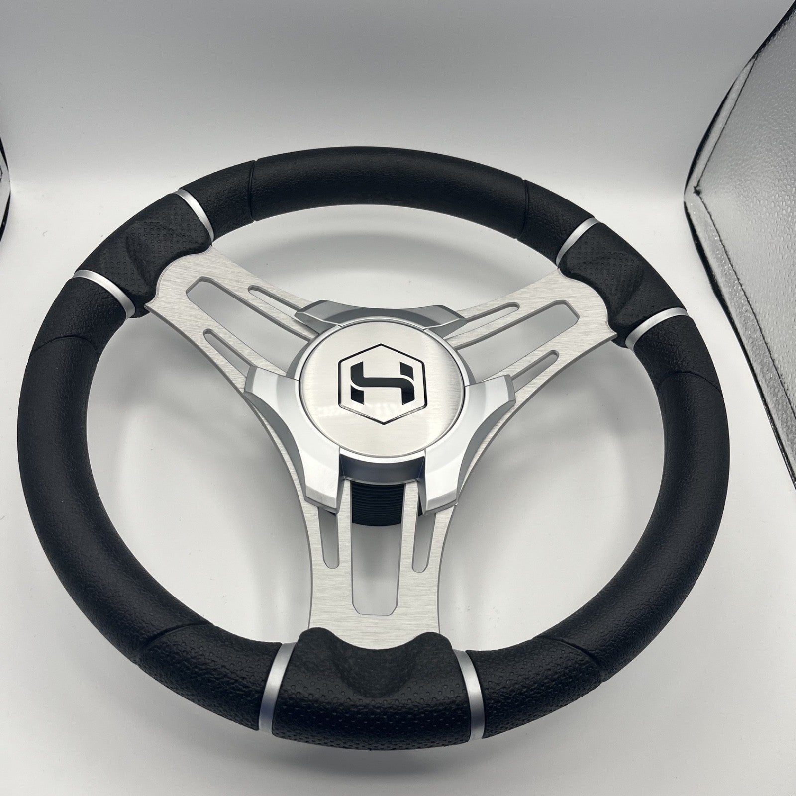 Gussi Italia Boat Steering Wheel Brushed Aluminum Spokes | Harris Pontoon Cap