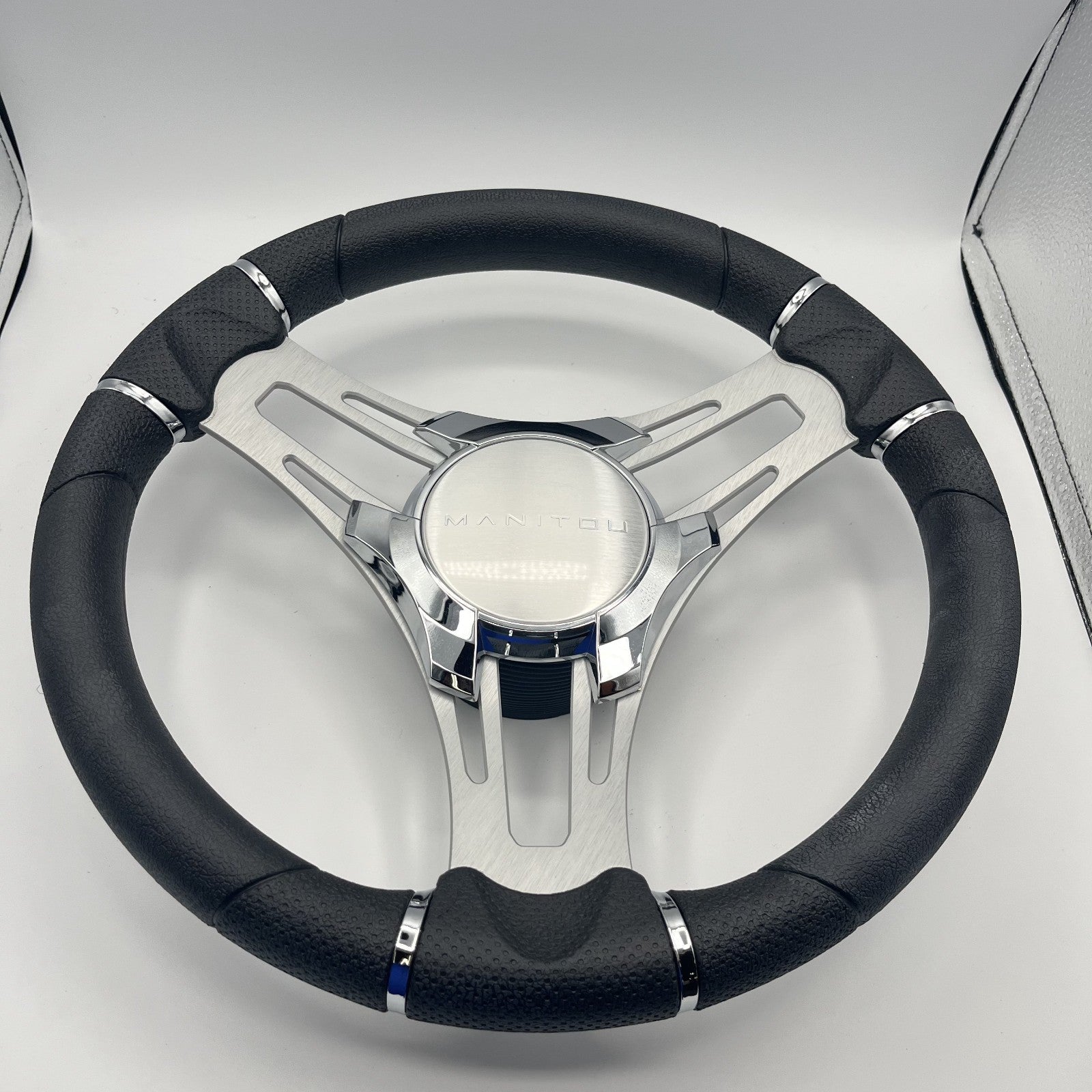 Verona Boat Steering Wheel Brush Alum Spoke | Manitou Boats