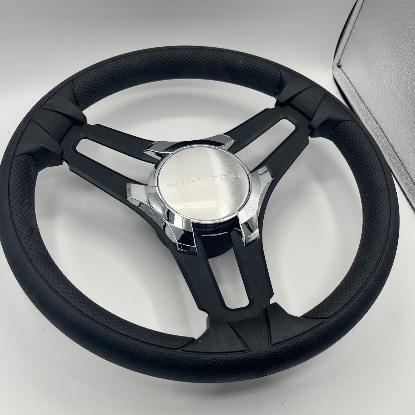 Gussi Italia Marine Steering Wheel Black Brush Metal Spokes | Manitou