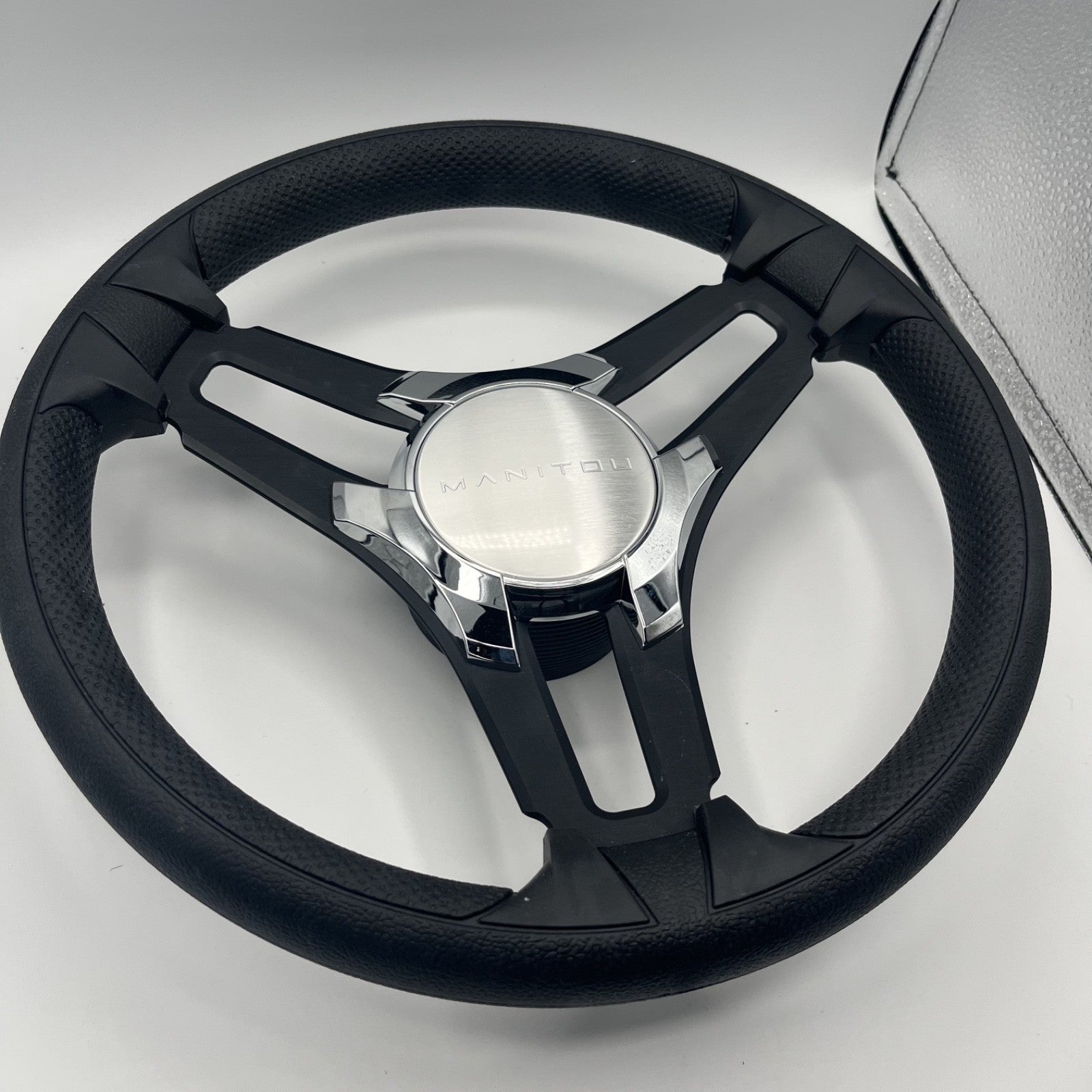 Gussi Italia Marine Steering Wheel Black Brush Metal Spokes | Manitou