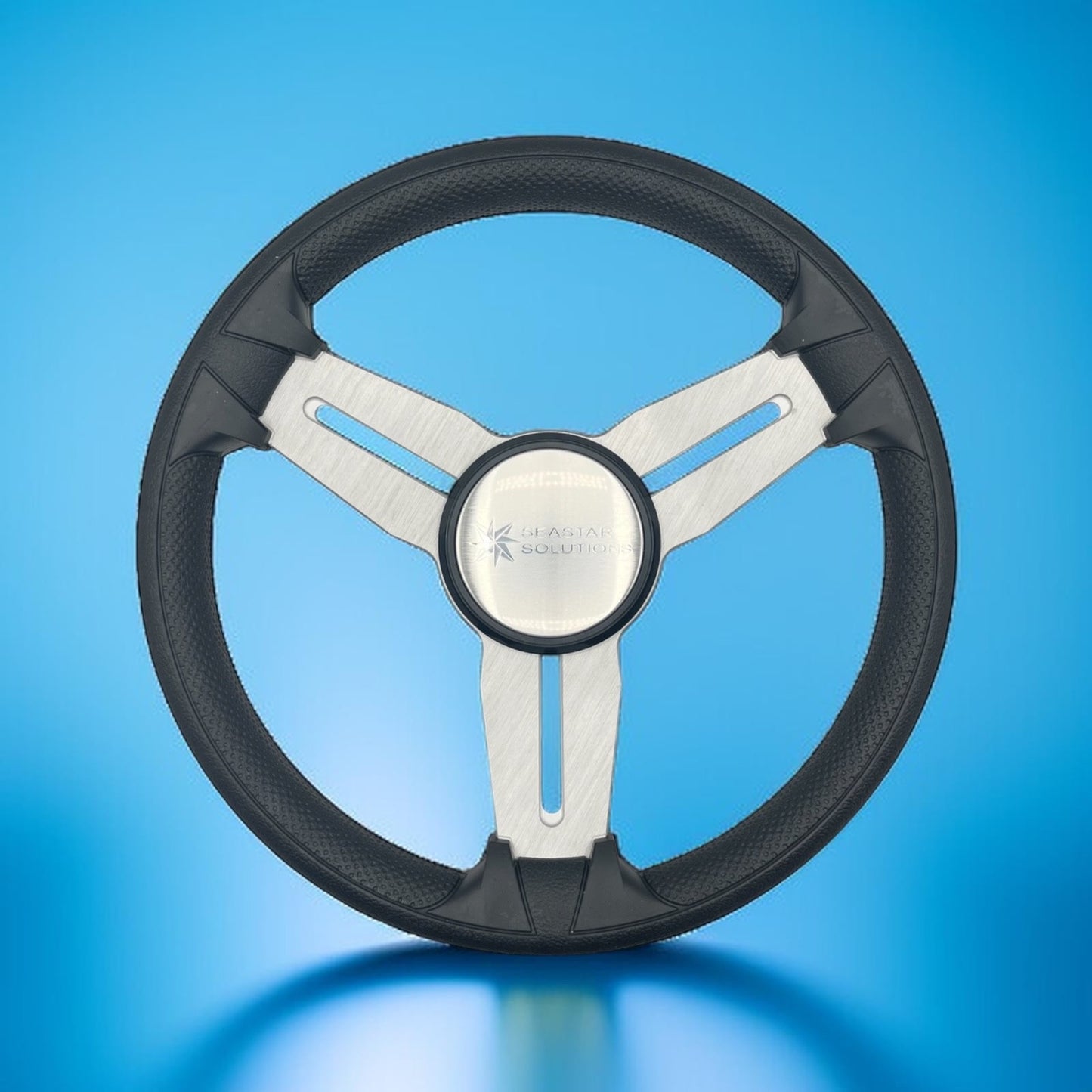 Model 15 Marine Steering Wheel Brush Alum Spokes | Seastar Solutions Logo