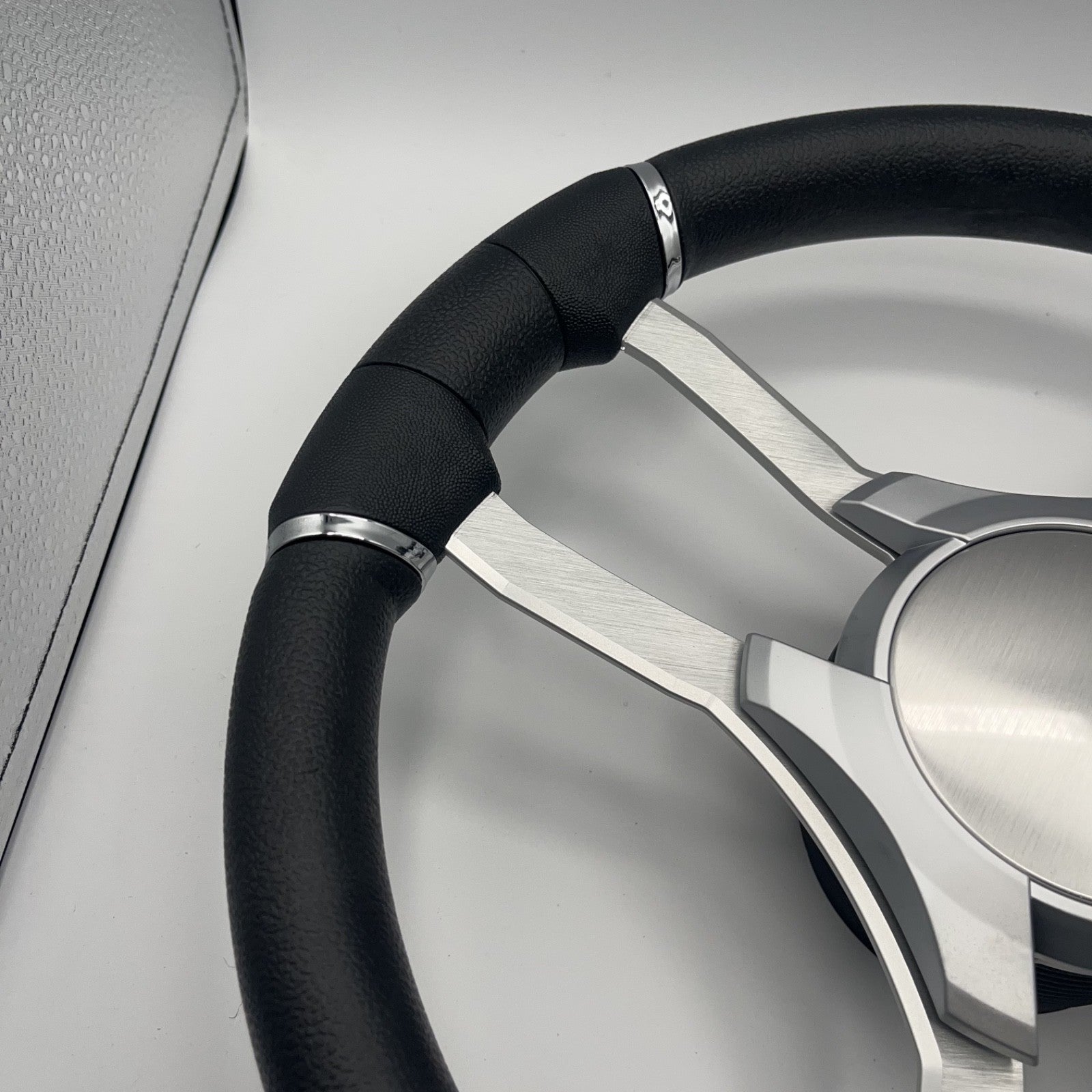 Malera Boat Steering Wheel Brushed Alum Spoke | Silver Plain Center Cap
