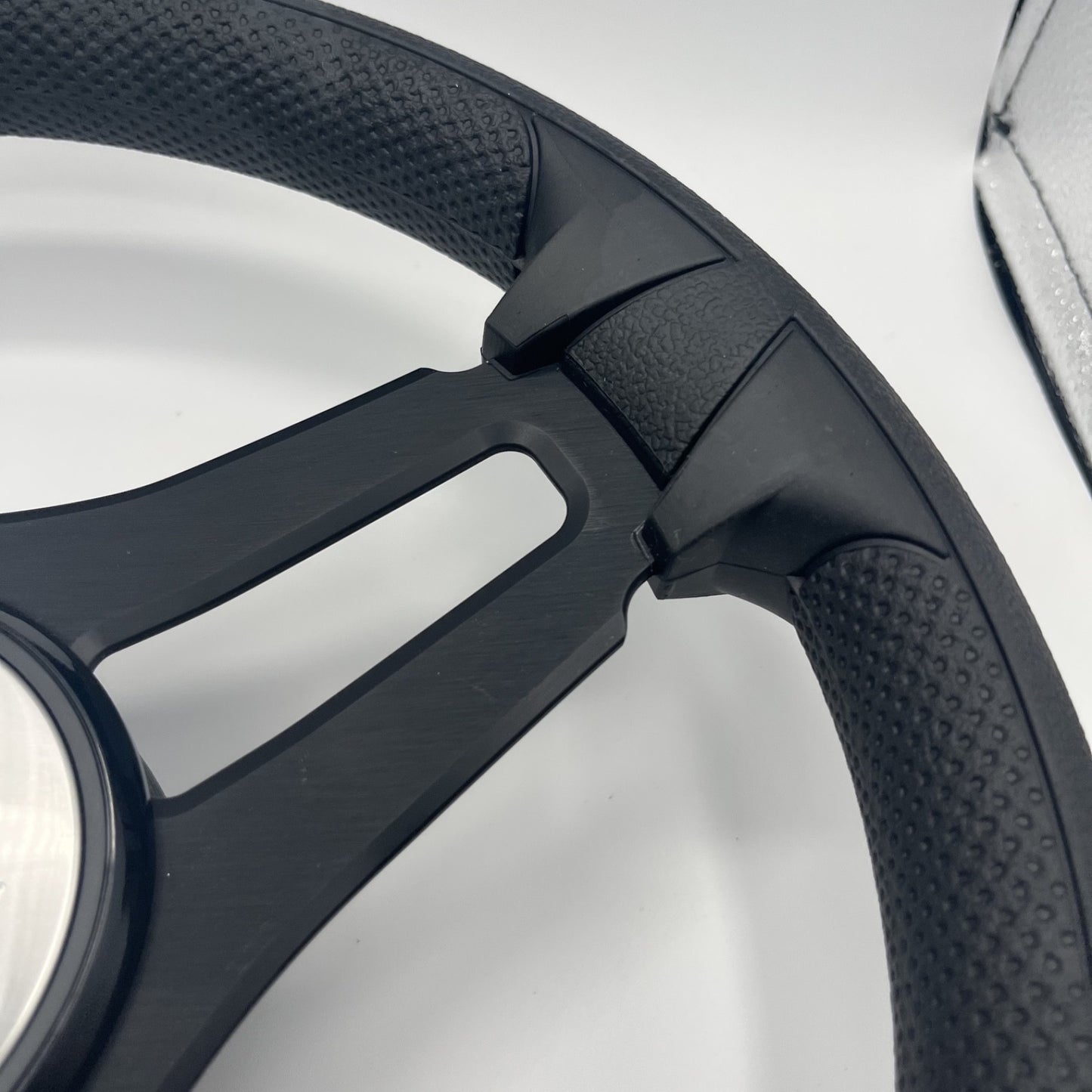 Gussi Italia Marine Steering Wheel Black Brush Metal Spokes | Sea Ray