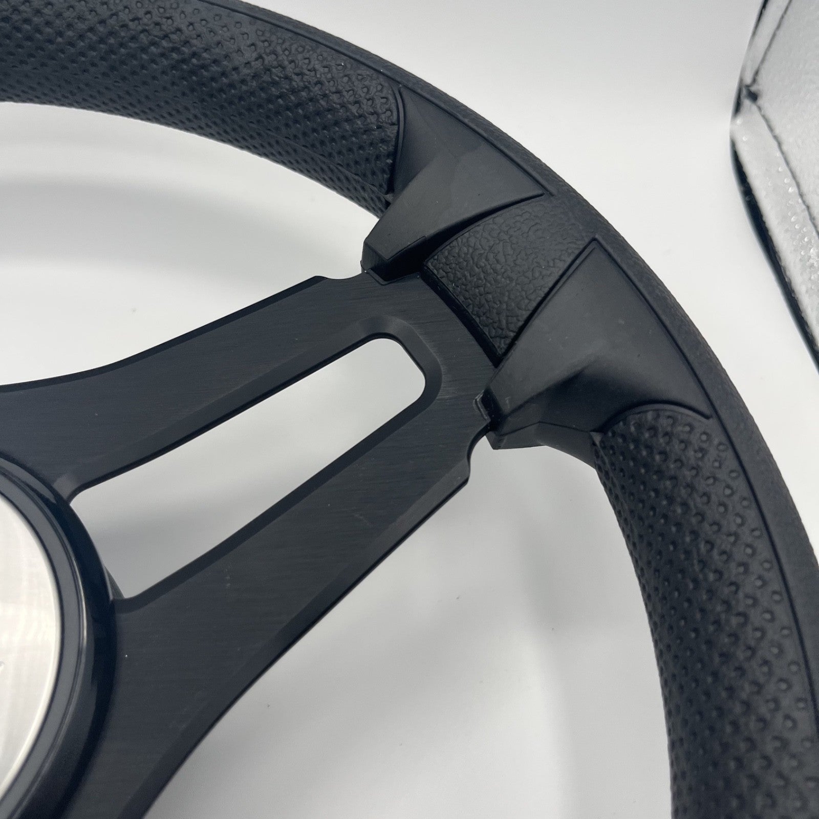 Gussi Italia Marine Steering Wheel Black Brush Metal Spokes | Sea Ray
