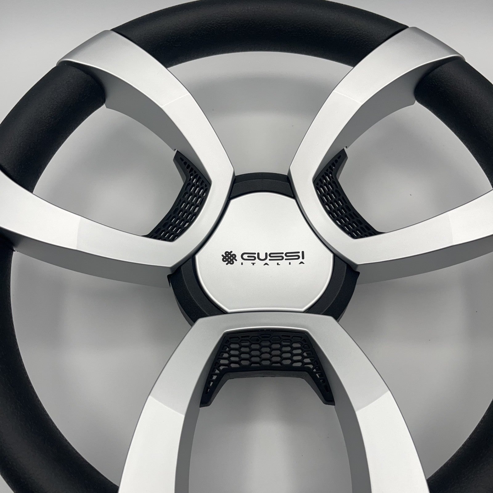La Corte Boat Steering Wheel Silver Inserts | Gussi Italia Logo
