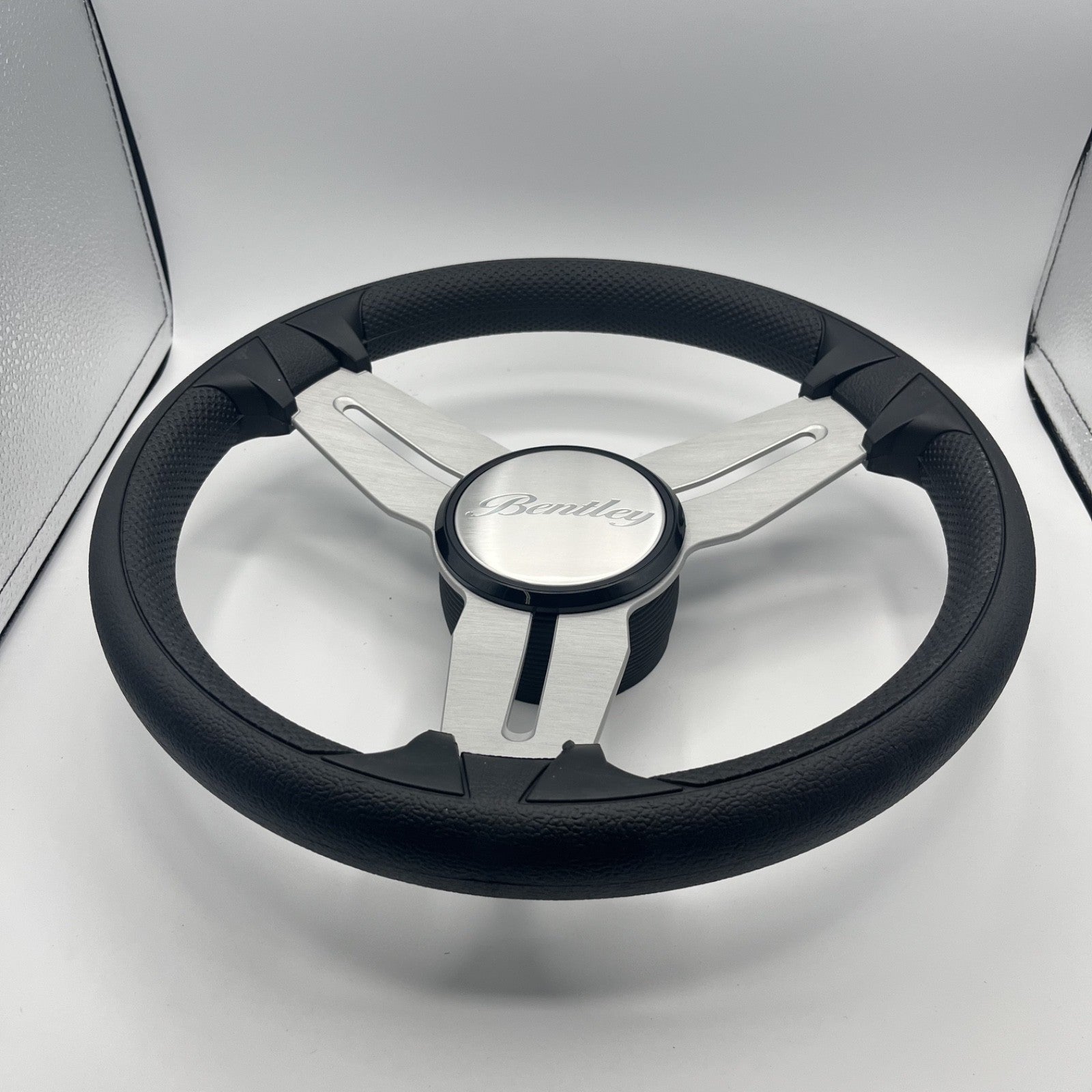Model 15 Marine Steering Wheel Brush Alum Spokes | Bentley Pontoon Logo