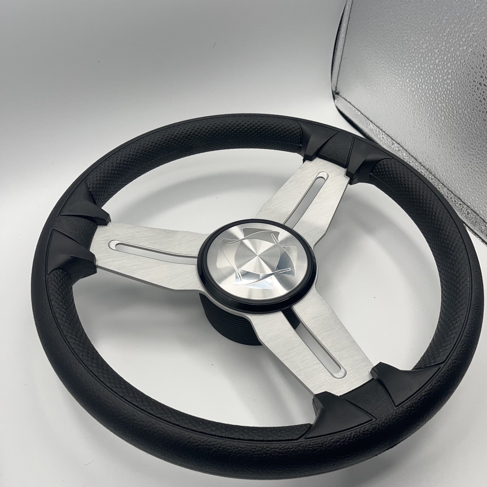 Model 15A Marine Steering Wheel Brushed Alum Spokes | Stingray Boats Cap