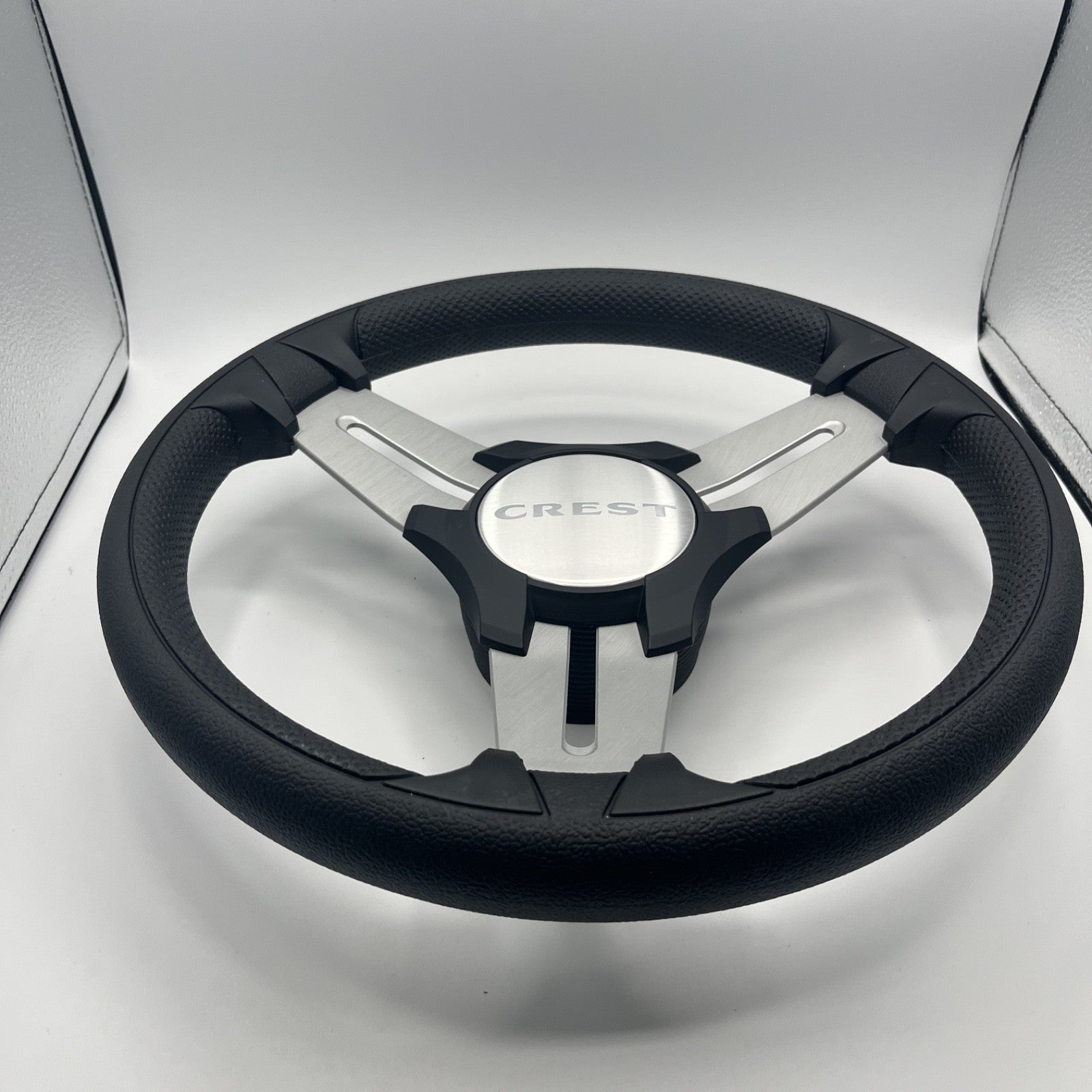 Model 15 Marine Steering Wheel Brush Alum Spokes | Crest Boats Logo