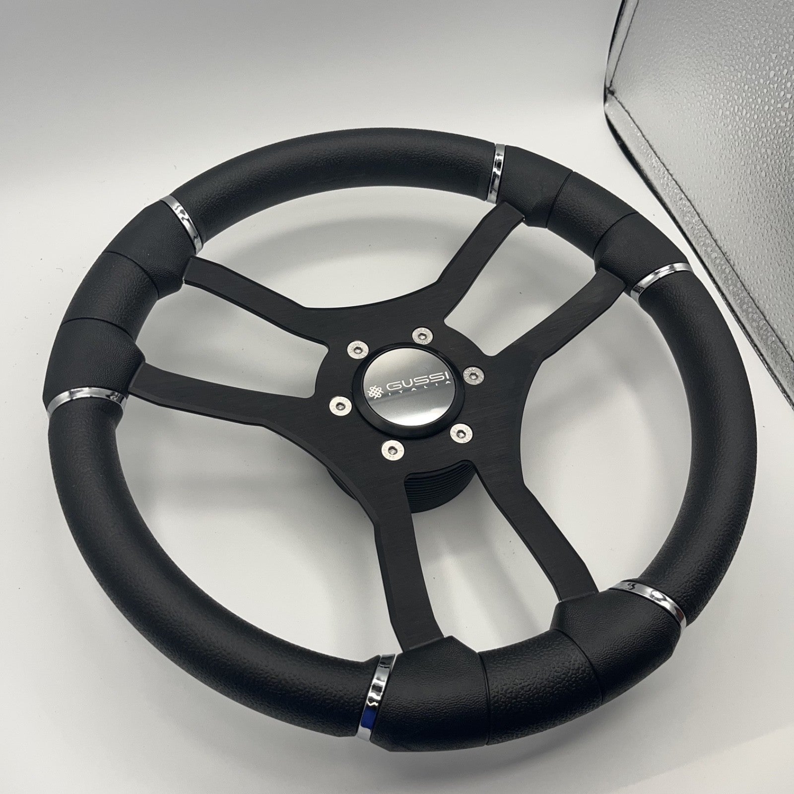 Malera Boat Steering Wheel Black Aluminum Spokes | Gussi Snap-in