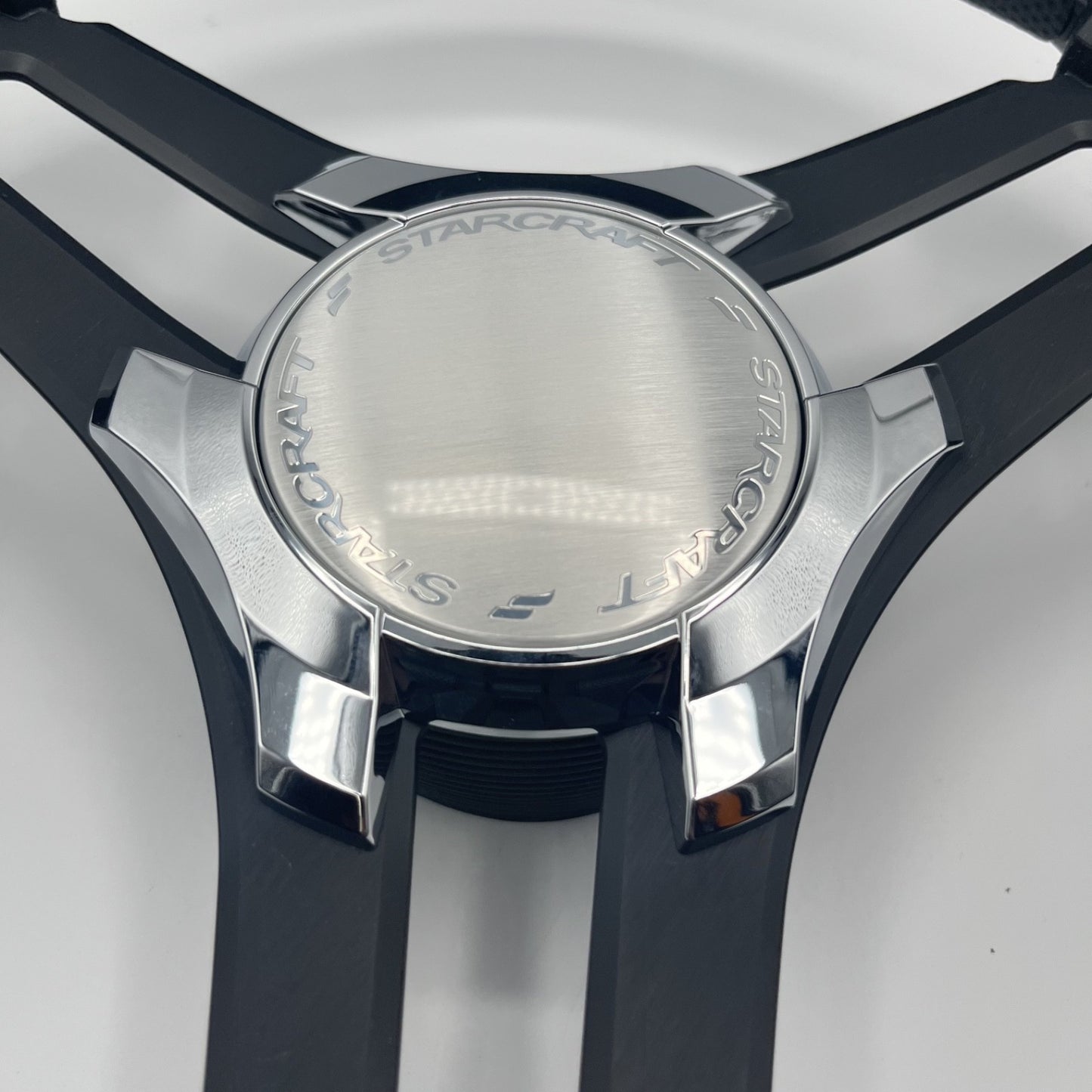 Gussi Italia Marine Steering Wheel Black Brush Metal Spokes | Starcraft