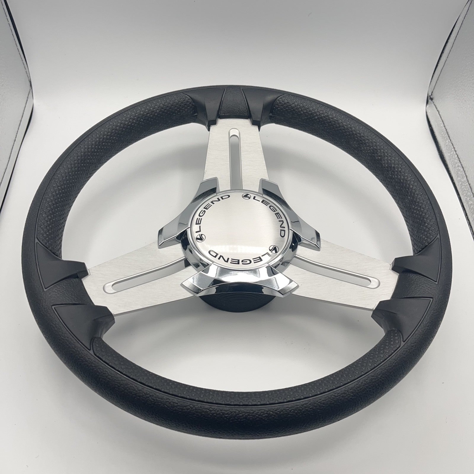 Model 15 Marine Steering Wheel Brushed Aluminum Spokes | Legend Boats