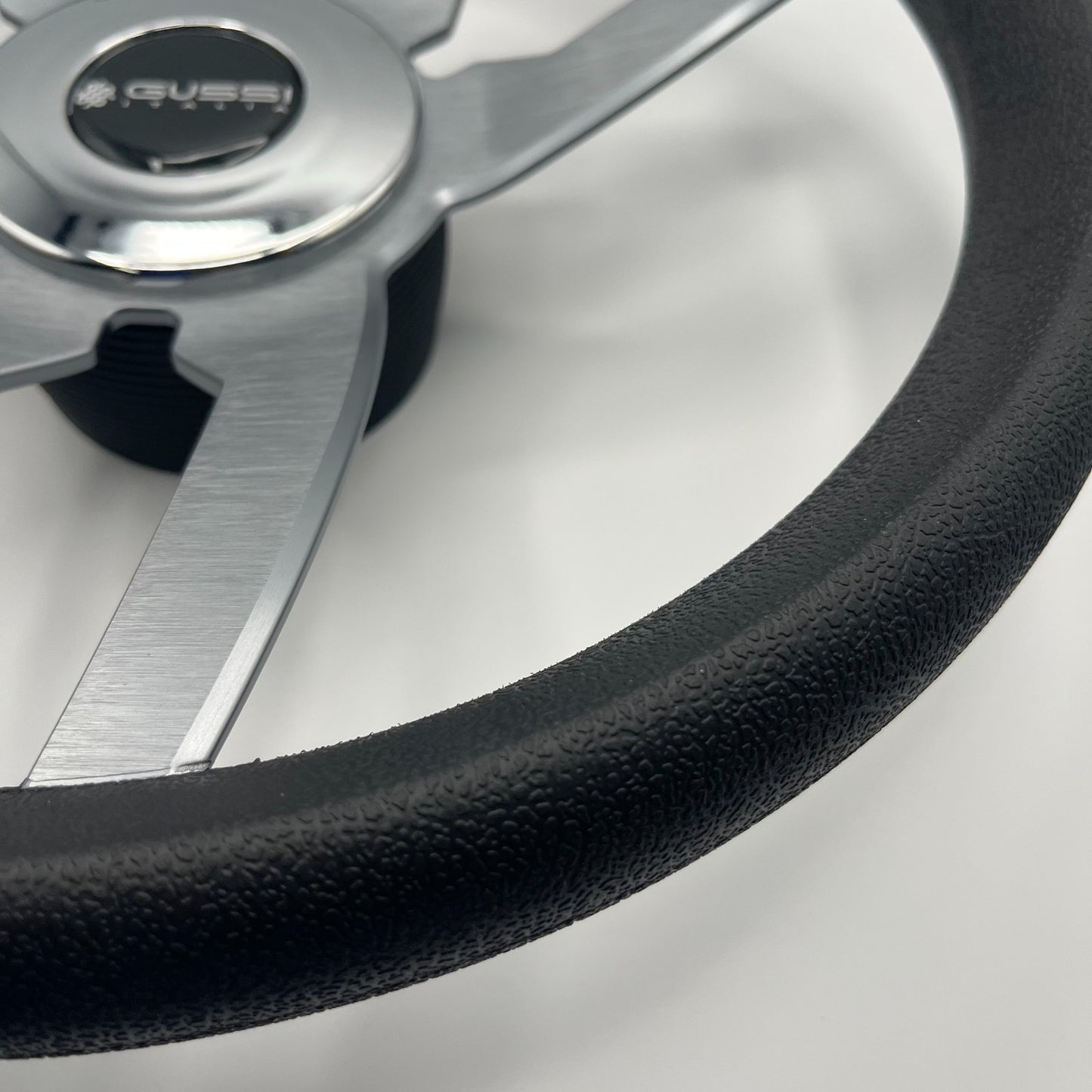 Cabrio Boat Steering Wheel Gray Brushed Alum Spoke | Gussi Italia