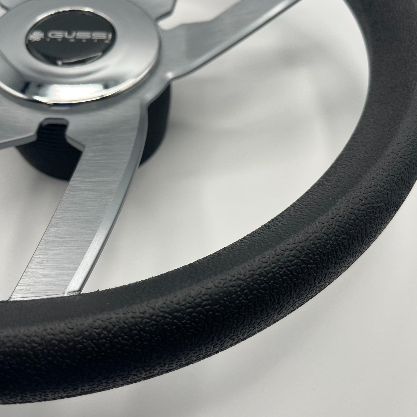 Cabrio Boat Steering Wheel Gray Brushed Alum Spoke | Gussi Italia