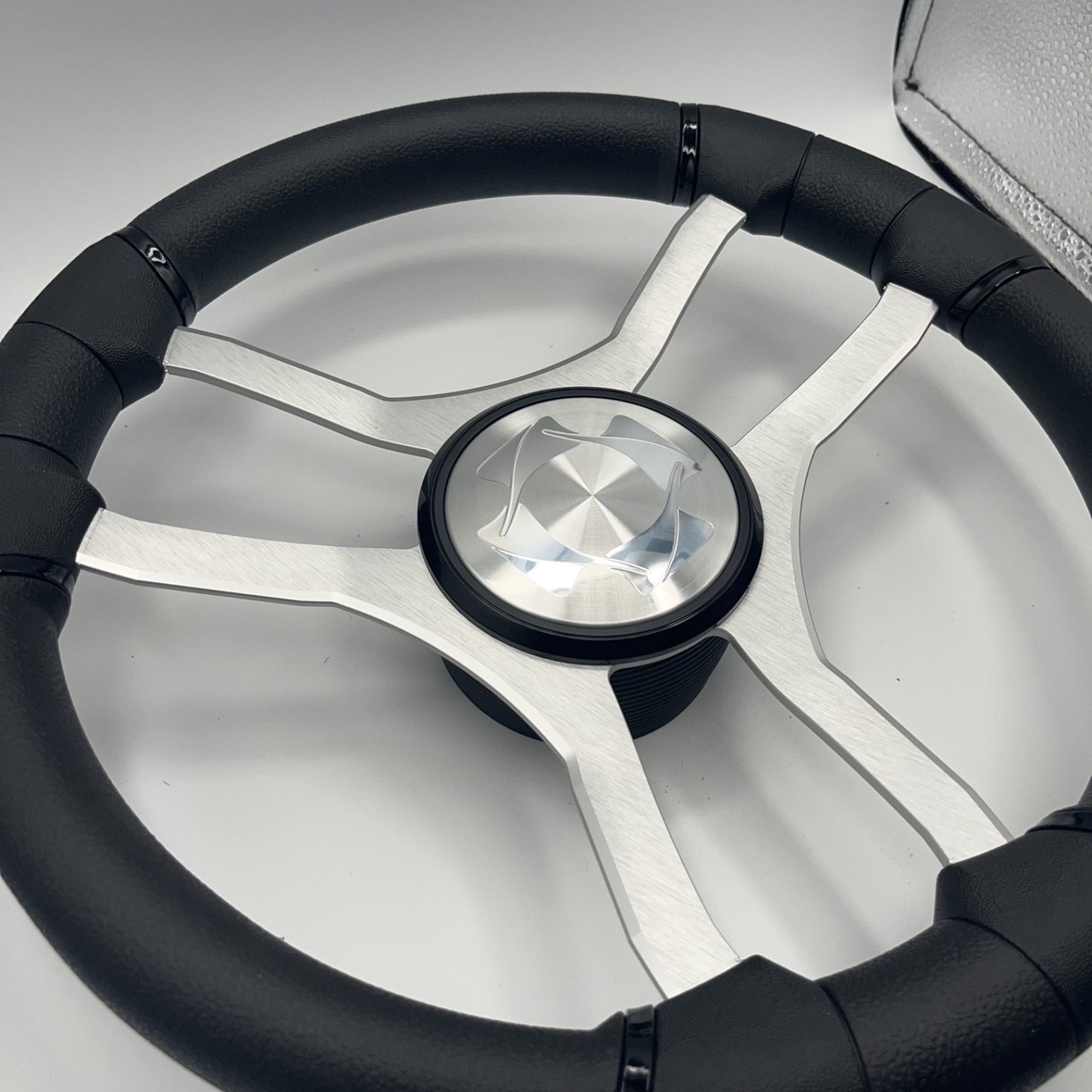 Malera Boat Steering Wheel Brushed Aluminum Spokes | Stingray