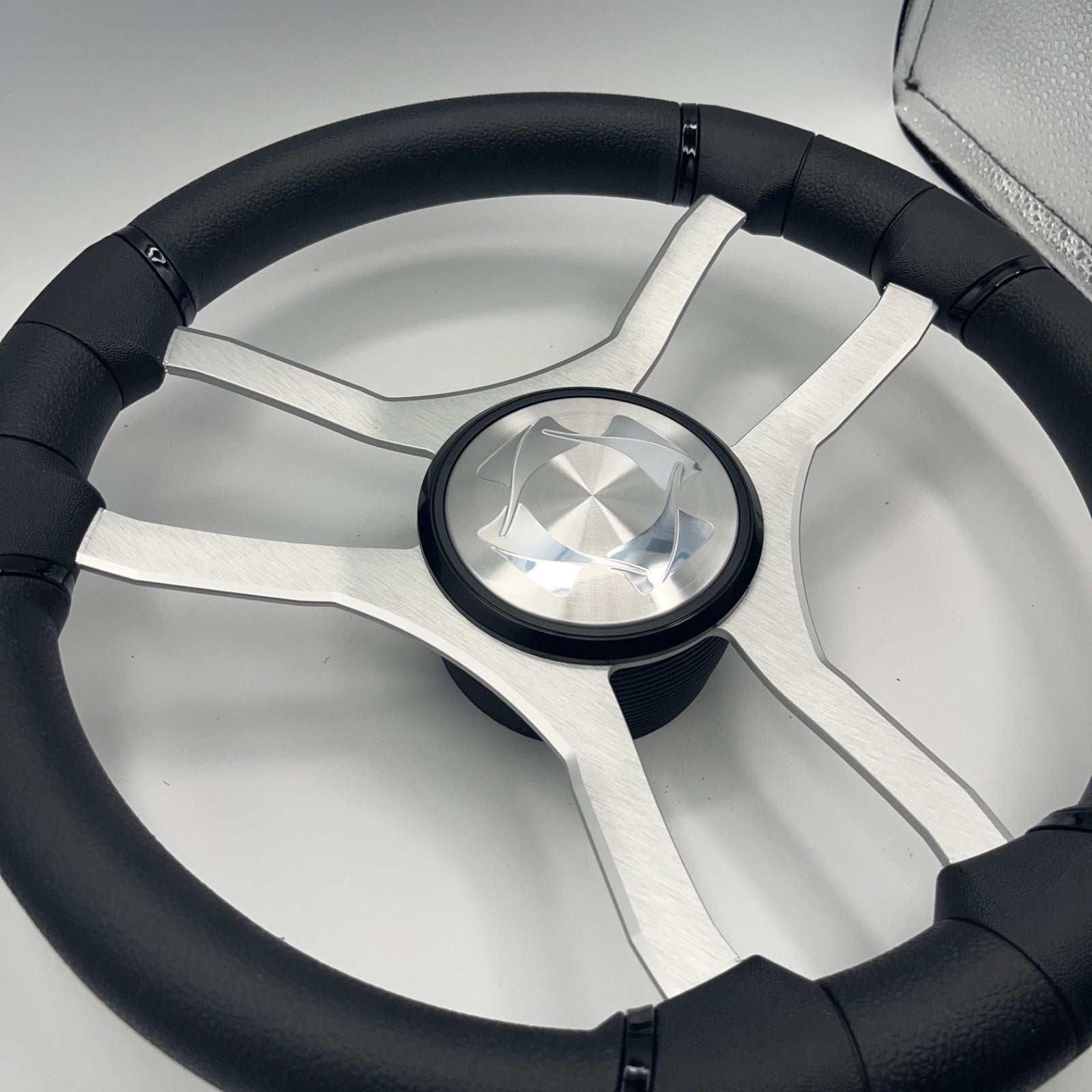 Malera Boat Steering Wheel Brushed Aluminum Spokes | Stingray