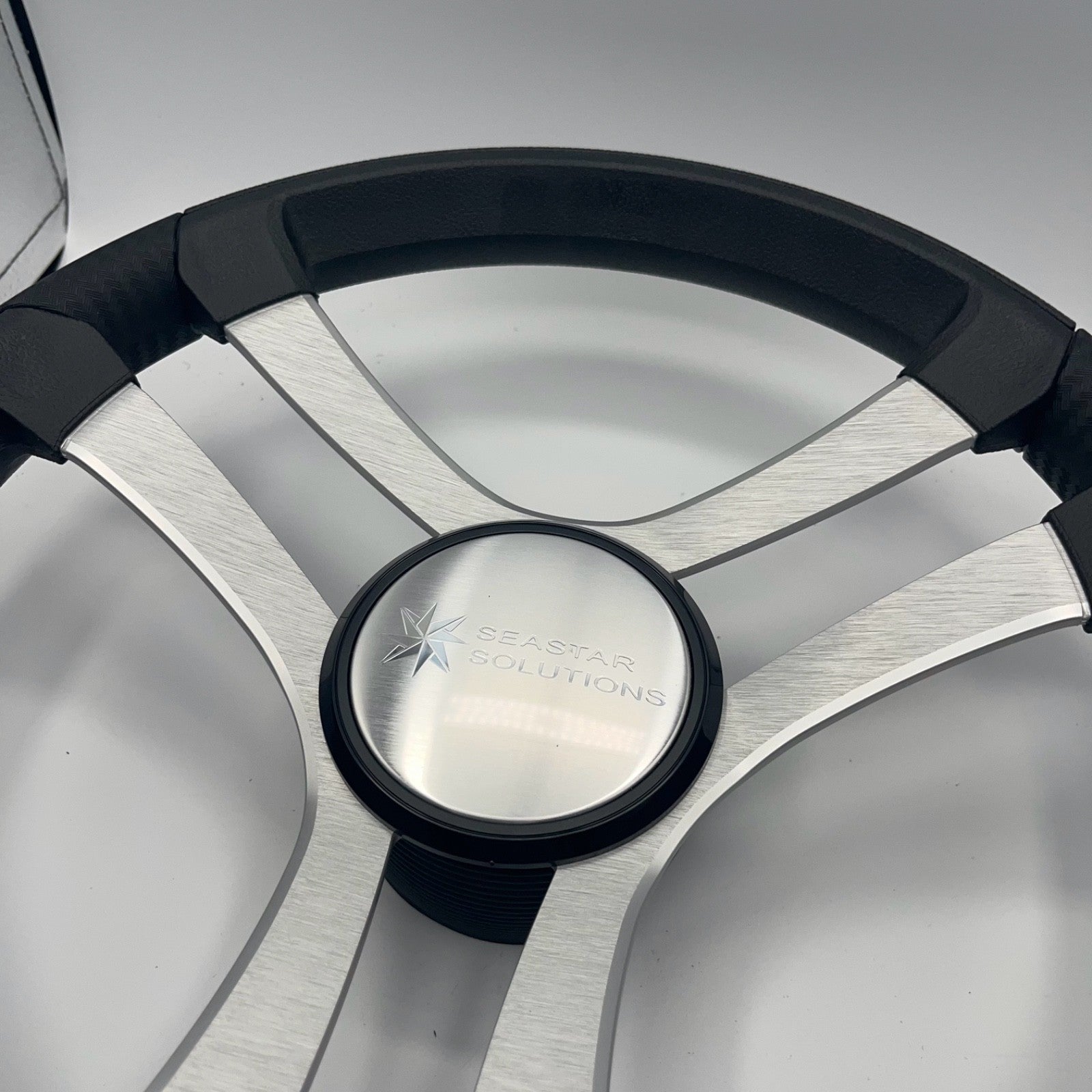Benaco Boat Steering Wheel Brushed Aluminum Spokes | Seastar Solutions