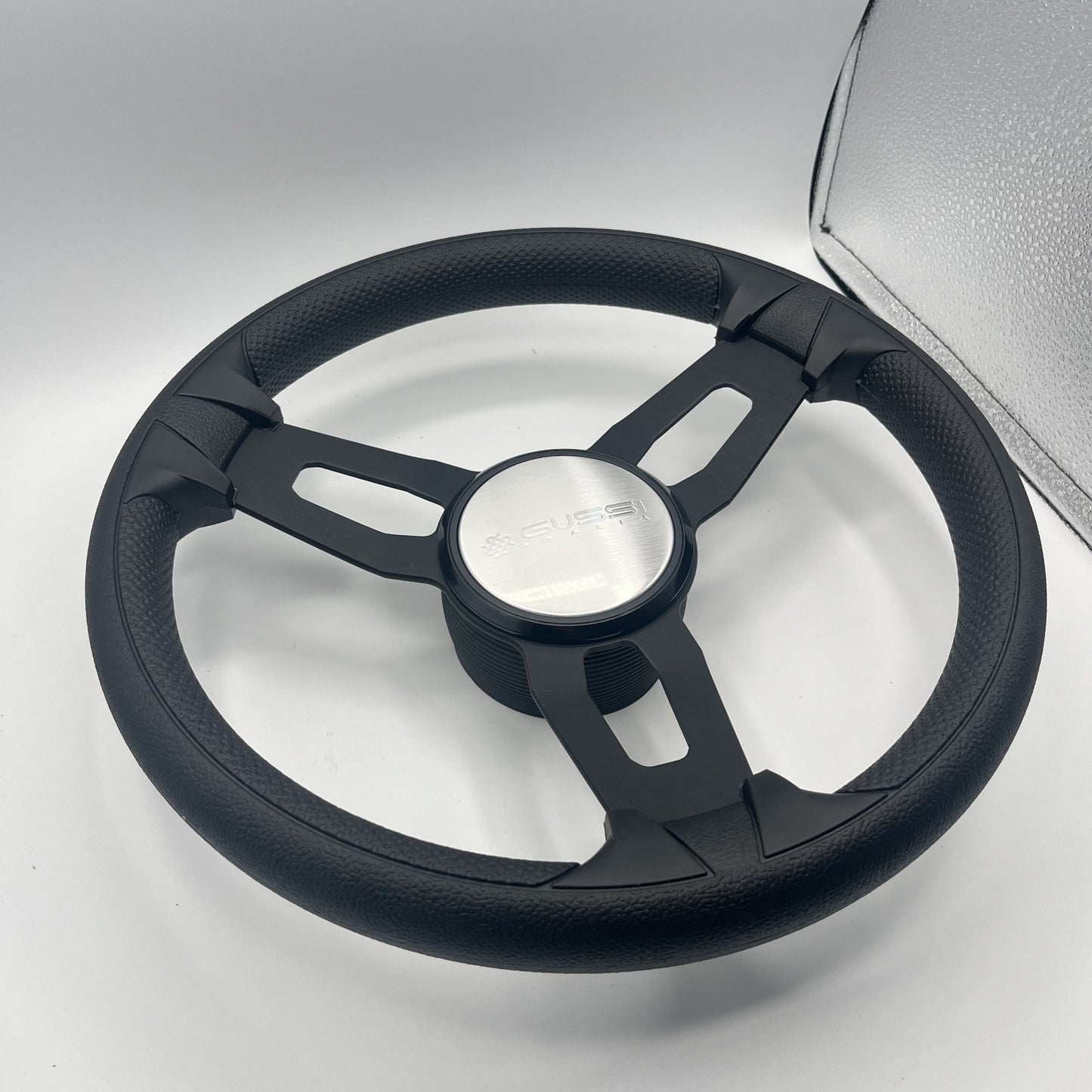 Gussi Italia Model 15 Steering Wheel Blk Brushed Alum Spokes | Gussi Logo