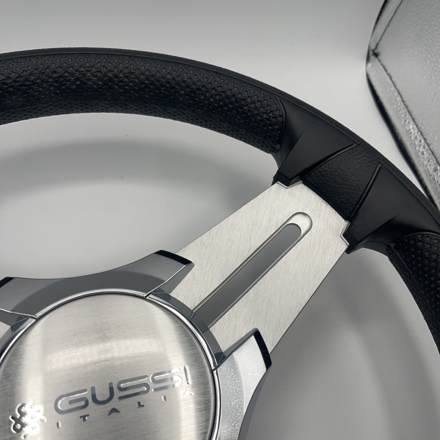 Model 15 Marine Steering Wheel Brushed Aluminum Spokes | Gussi Logo