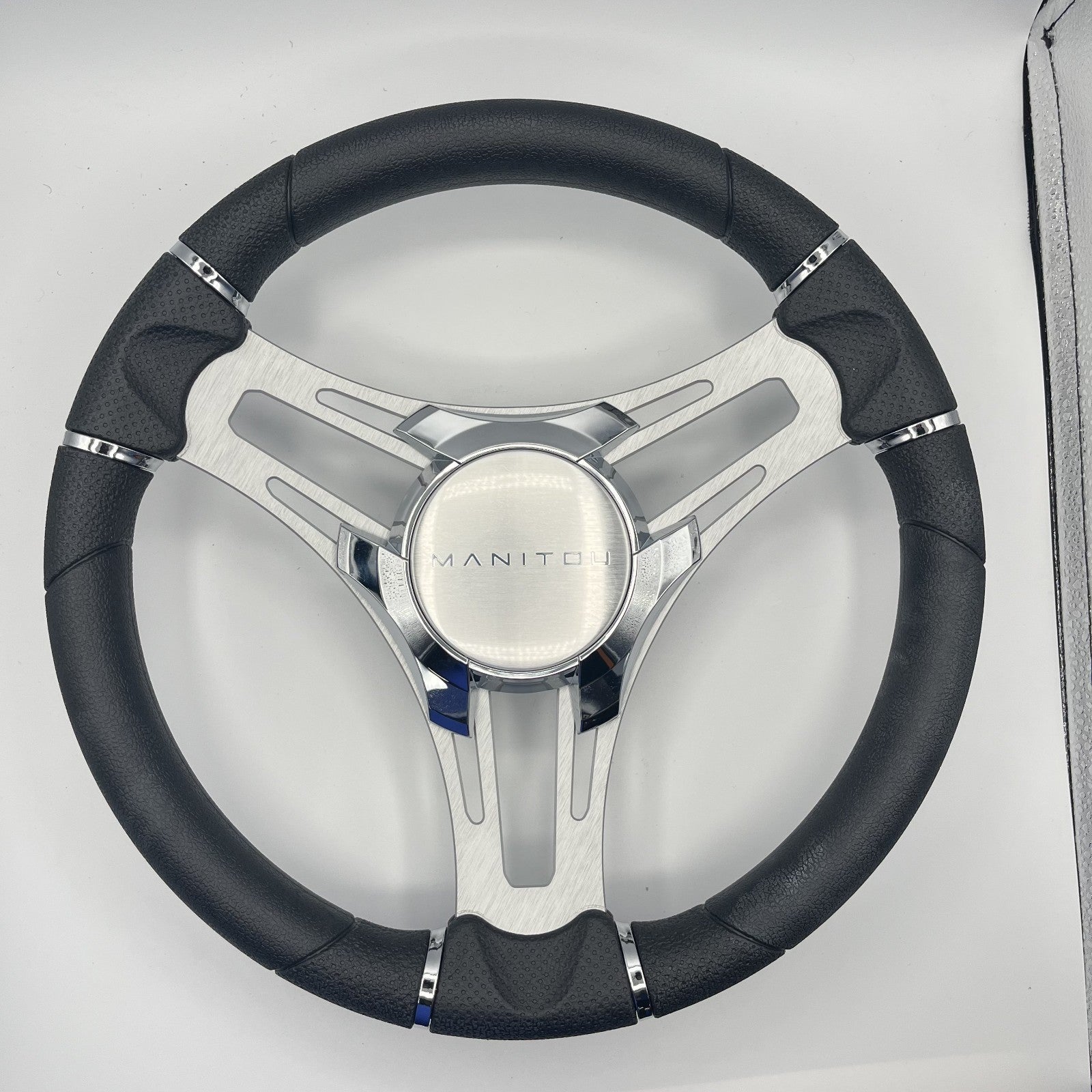 Verona Boat Steering Wheel Brush Alum Spoke | Manitou Boats