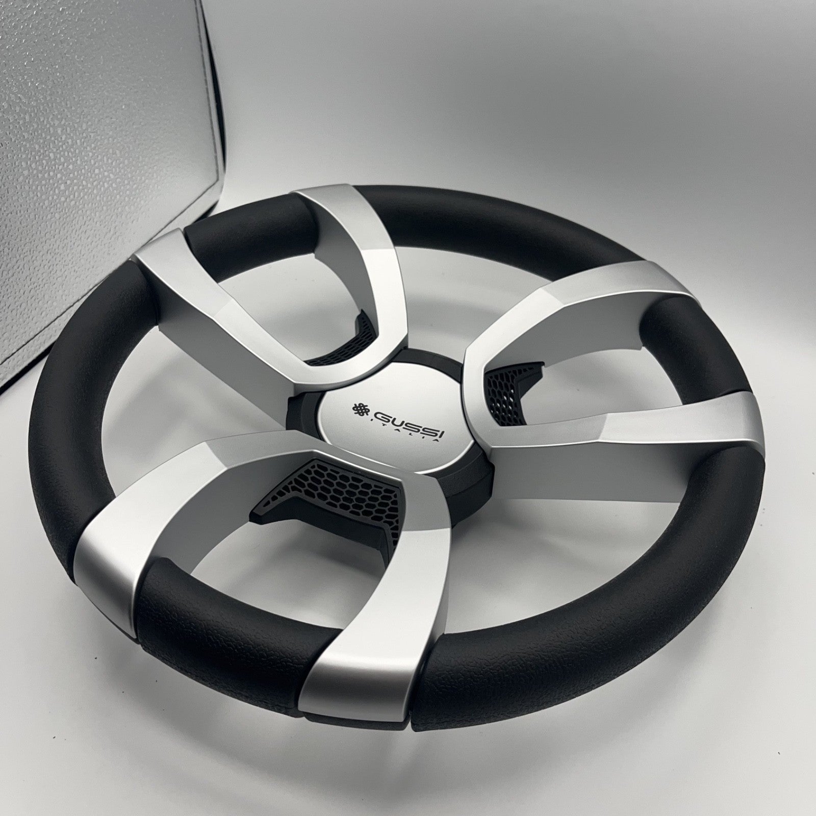 La Corte Boat Steering Wheel Silver Inserts | Gussi Italia Logo