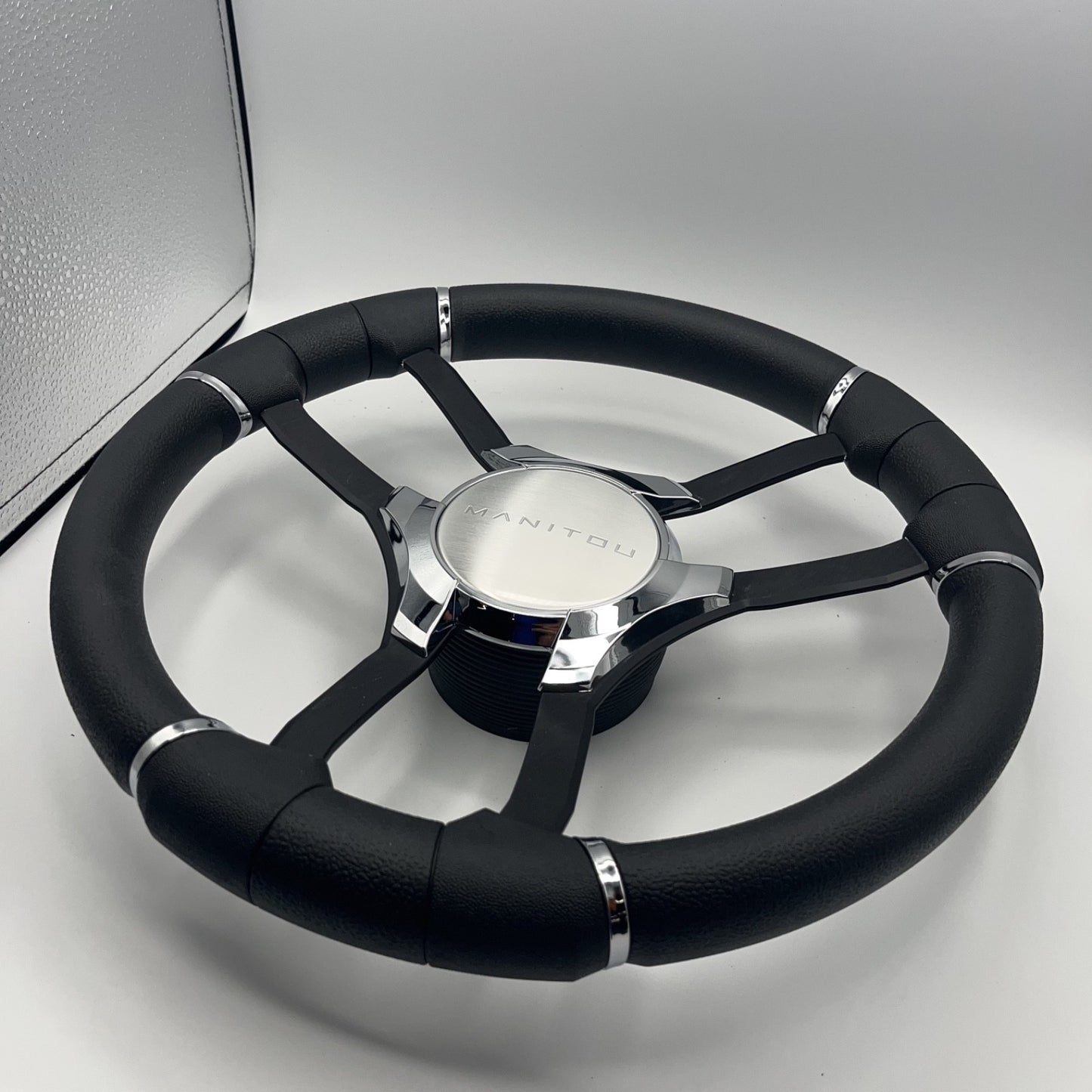 Malera Boat Steering Wheel Black Aluminum Spokes - Chrome-style Manitou