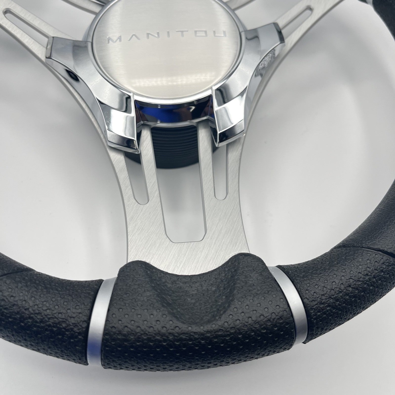 Gussi Italia Boat Steering Wheel Brushed Aluminum Spokes | Manitou Boats