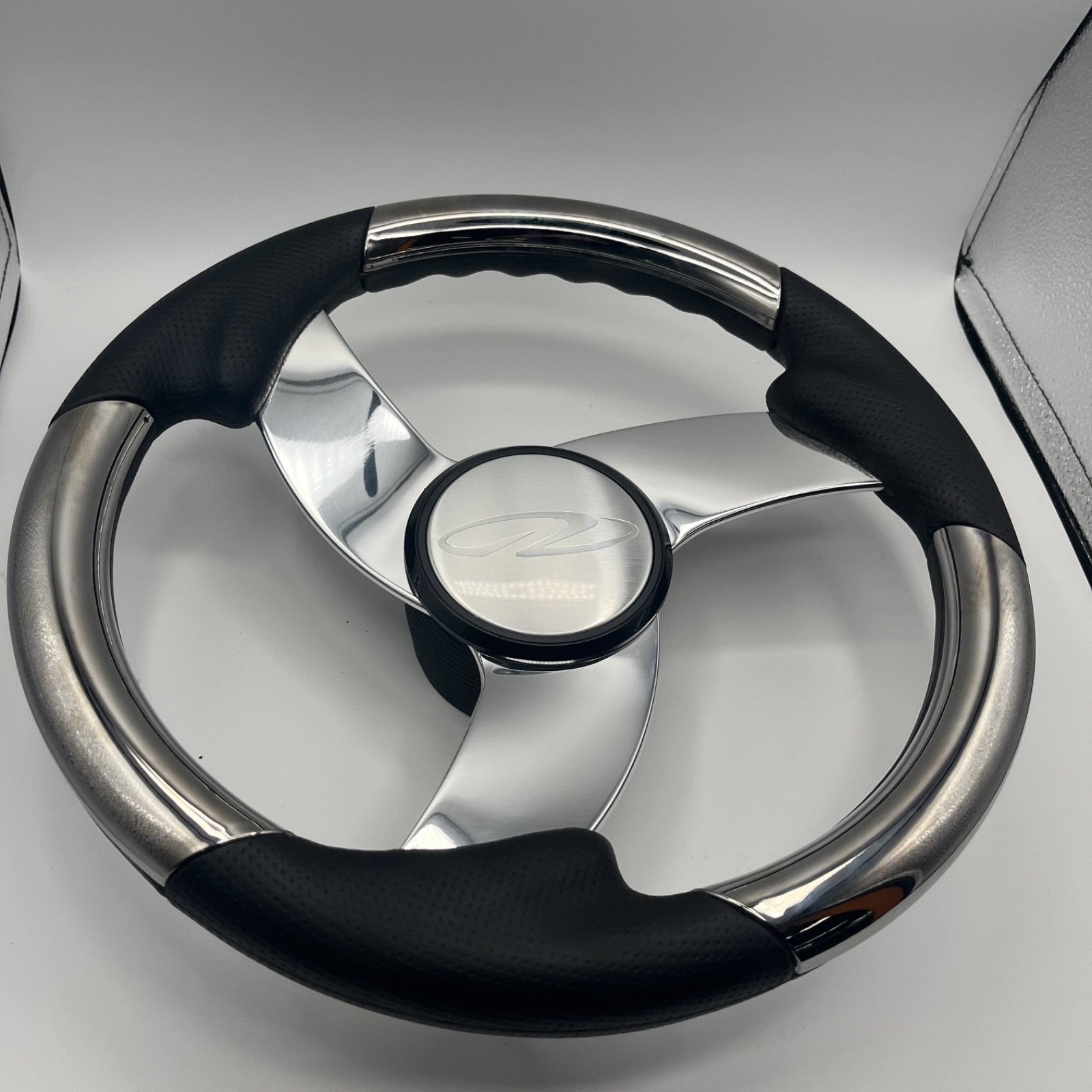 Model M533 Boat Steering Wheel Polished Alum Spoke | Regal