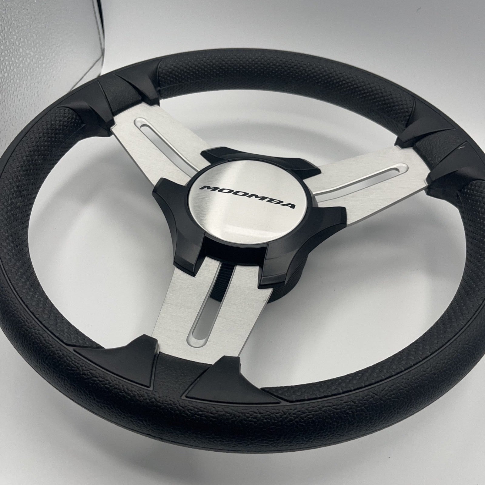 Model 15 Marine Steering Wheel Brushed Aluminum Spokes | Moomba