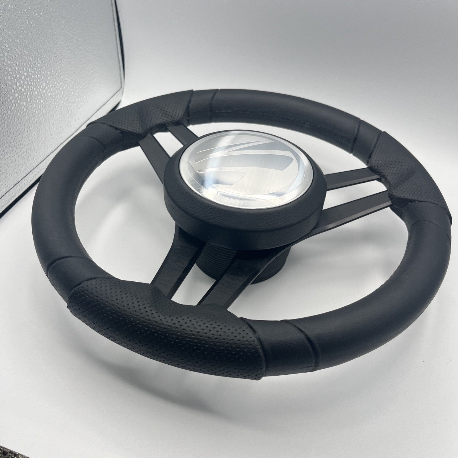 Molinara Marine Steering Wheel Black Brushed Aluminum Spokes | Tige