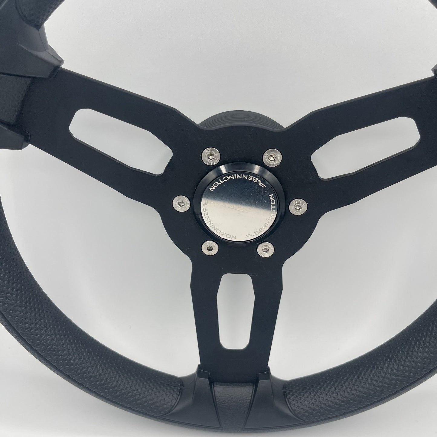 Gussi Italia Model 15 Steering Wheel Blk Brushed Alum Spokes | Bennington