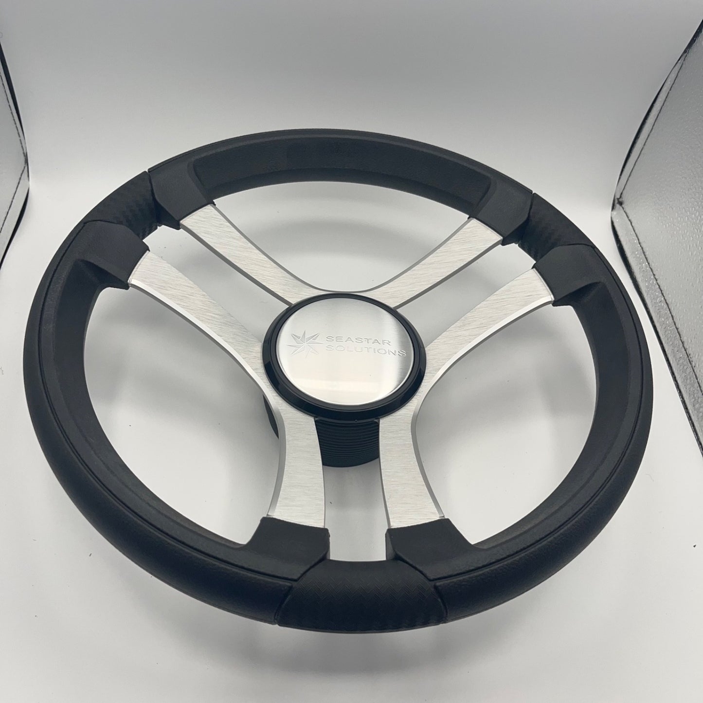 Benaco Boat Steering Wheel Brushed Aluminum Spokes | Seastar Solutions